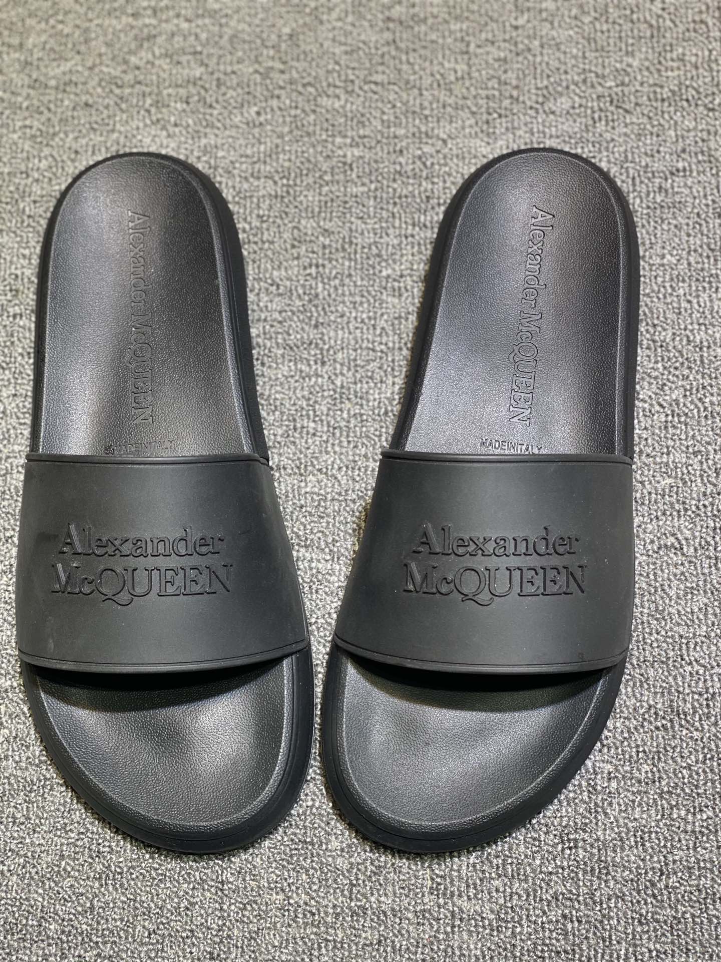 Alexander McQueen Logo Slide Sandals Black