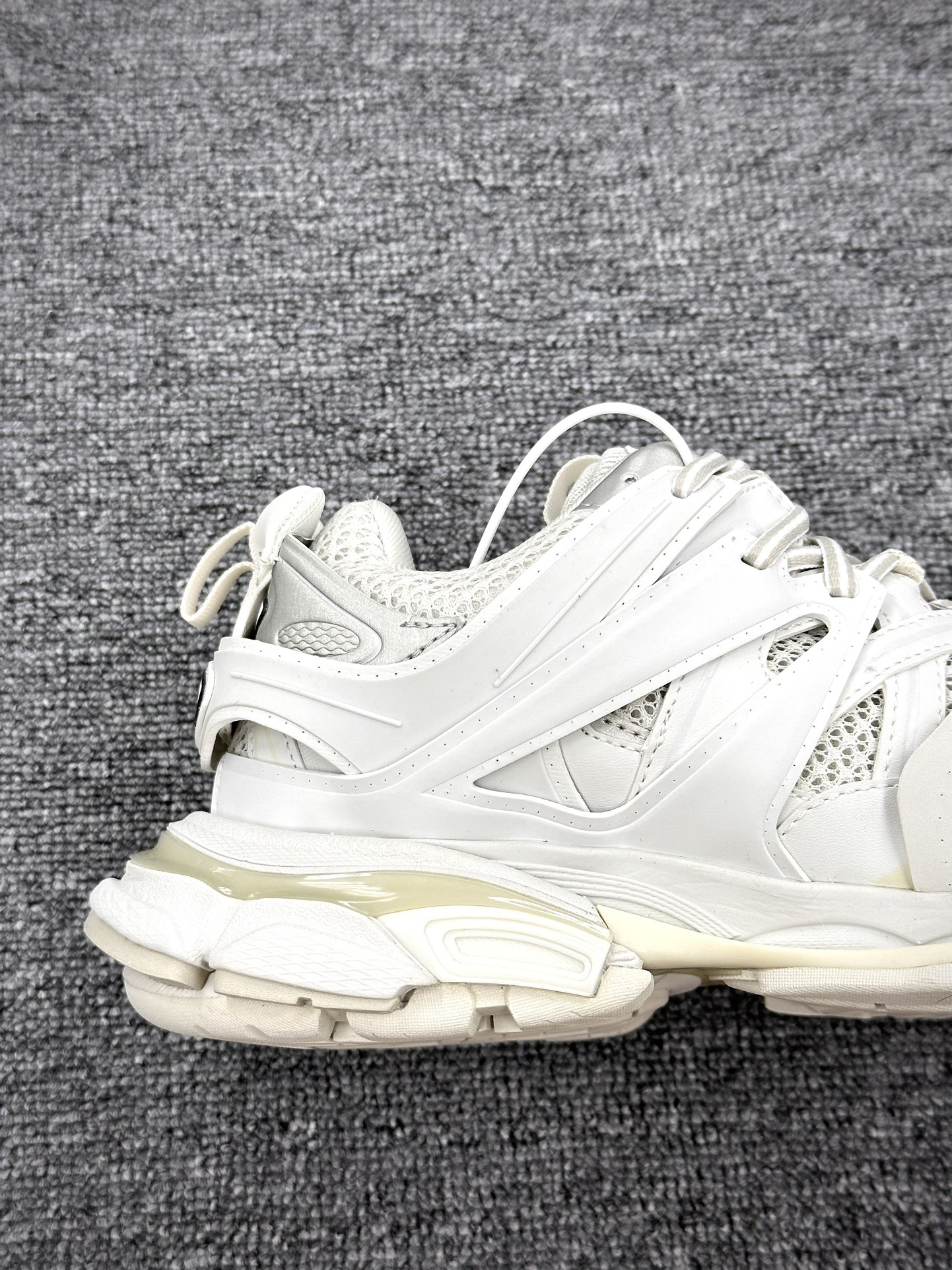 Balenciaga Track Trainers 3.0 Runner White