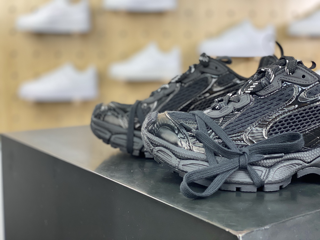 Balenciaga 3XL Chunky Sneakers Black