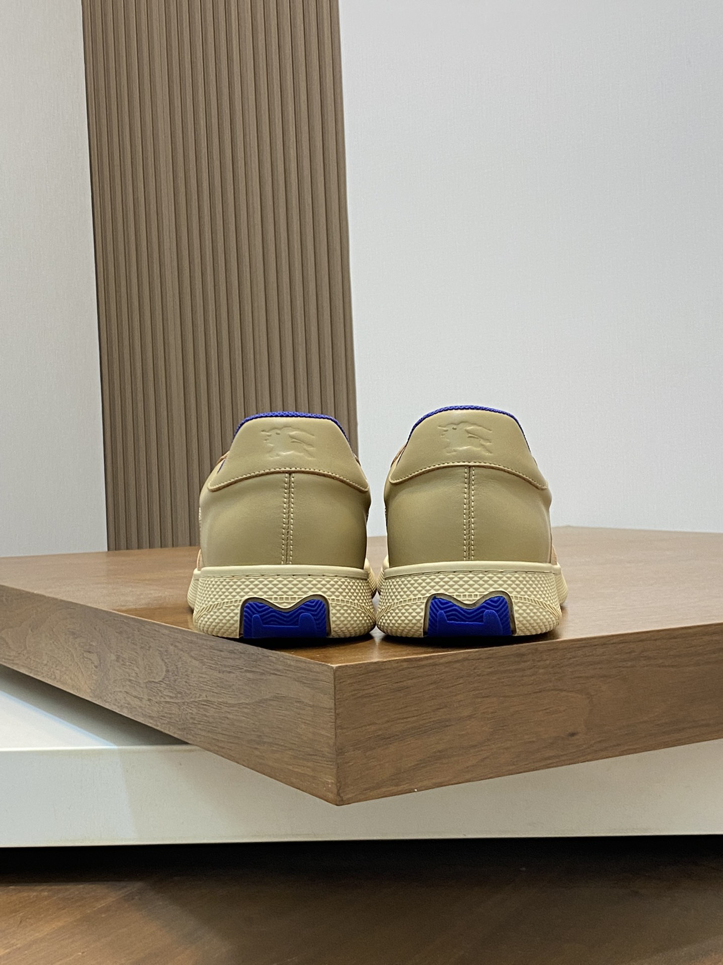 Burberry Leather Low Sneakers Khaki