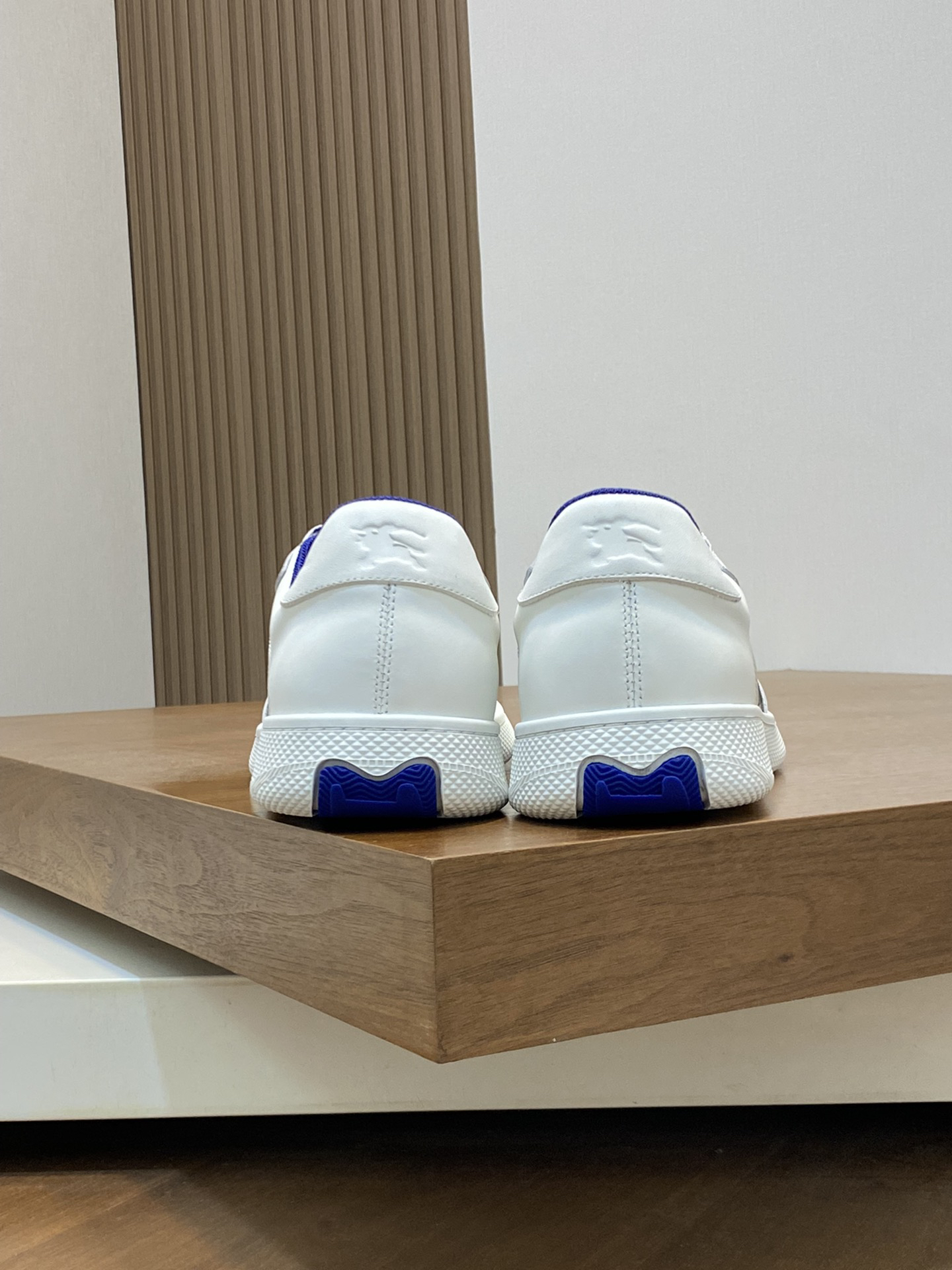 Burberry Vintage Check Sneakers White/Blue