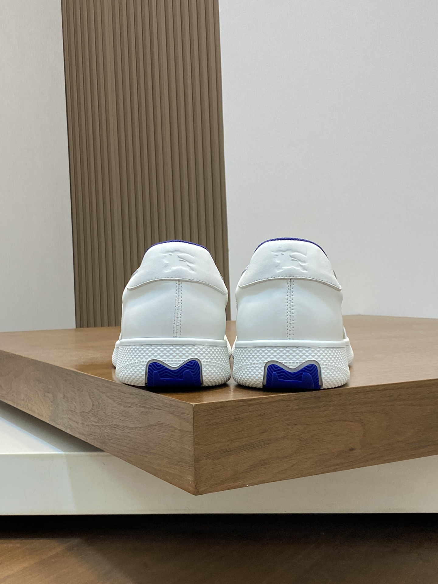 Burberry Leather Low-Top Sneakers White/Blue