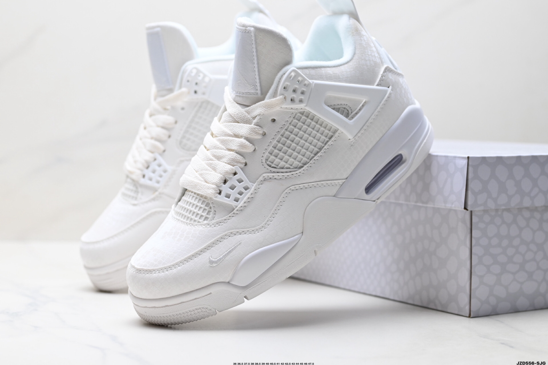 Nike Air Jordan 4 Retro Mid Top Sneakers White