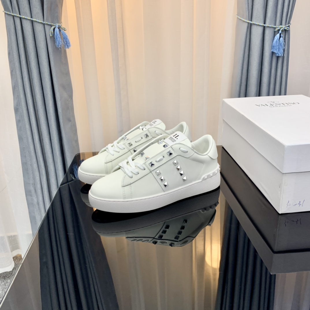 Valentino VLTN Stud Sneakers White