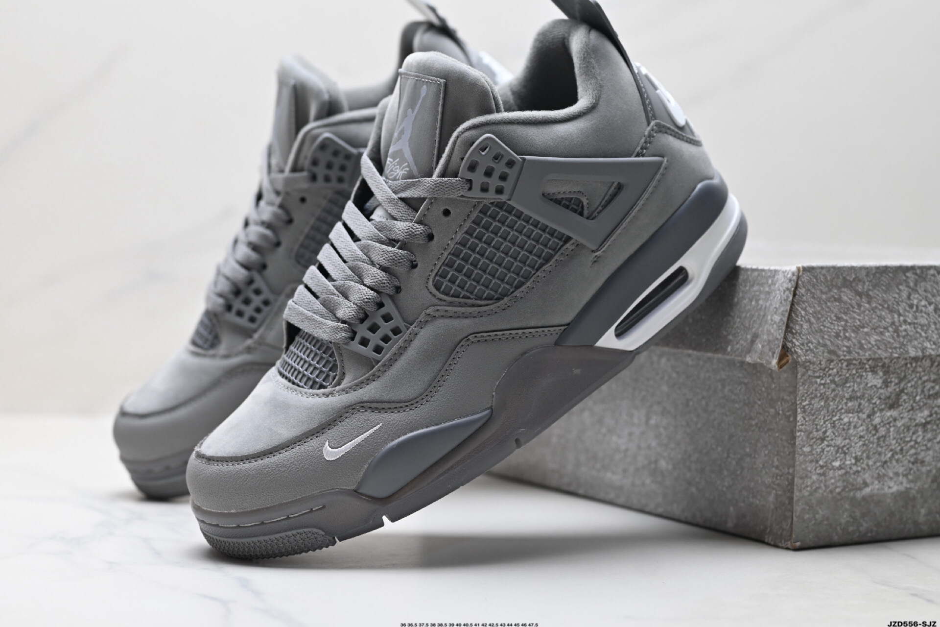 Jordan Air 4 Retro Mid Sneakers Grey