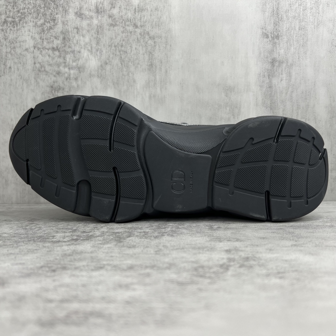Dior B22 Runner Sneakers Black