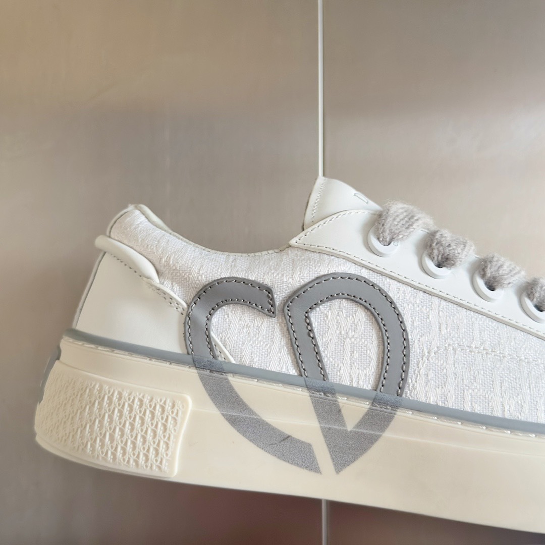 Dior x Denim Tears B33 Low-Top Sneakers White/Grey