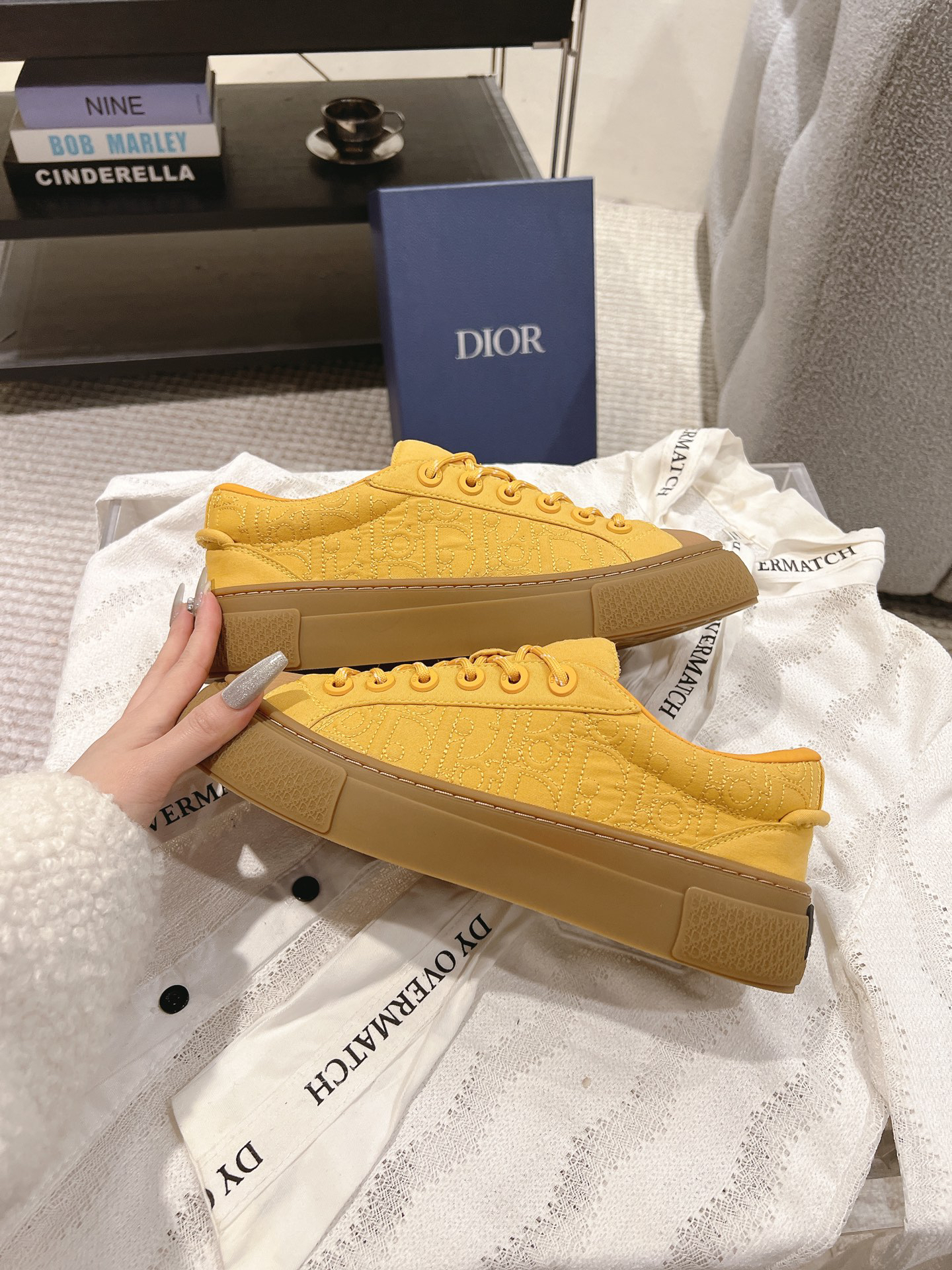 Dior B33 CD Diamond Low-Top Sneakers Yellow