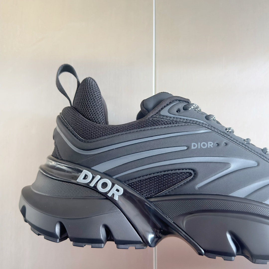 Dior B44 Blade Chunky Sneakers Black
