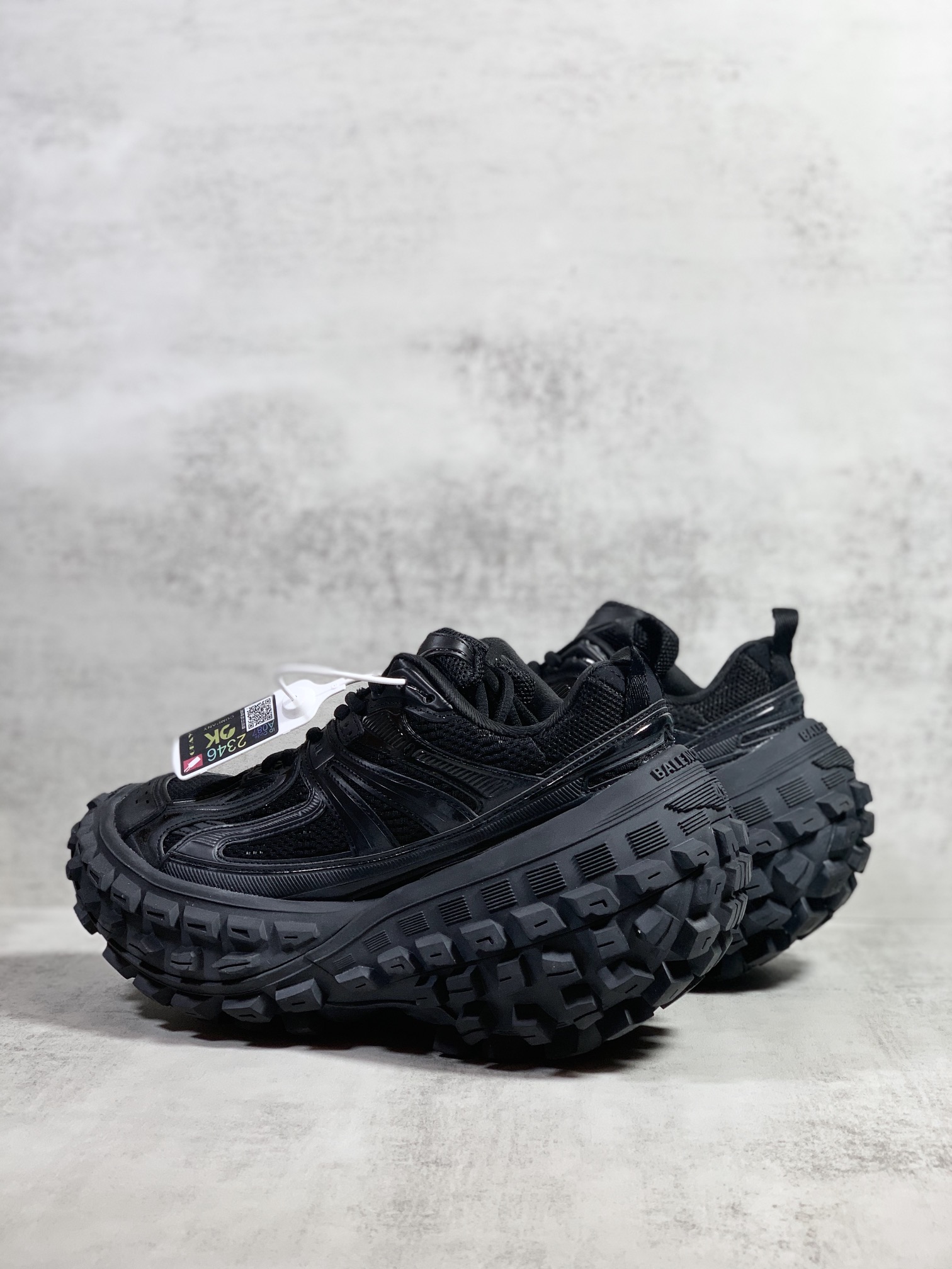 Balenciaga Defender Platform Sneaker Black