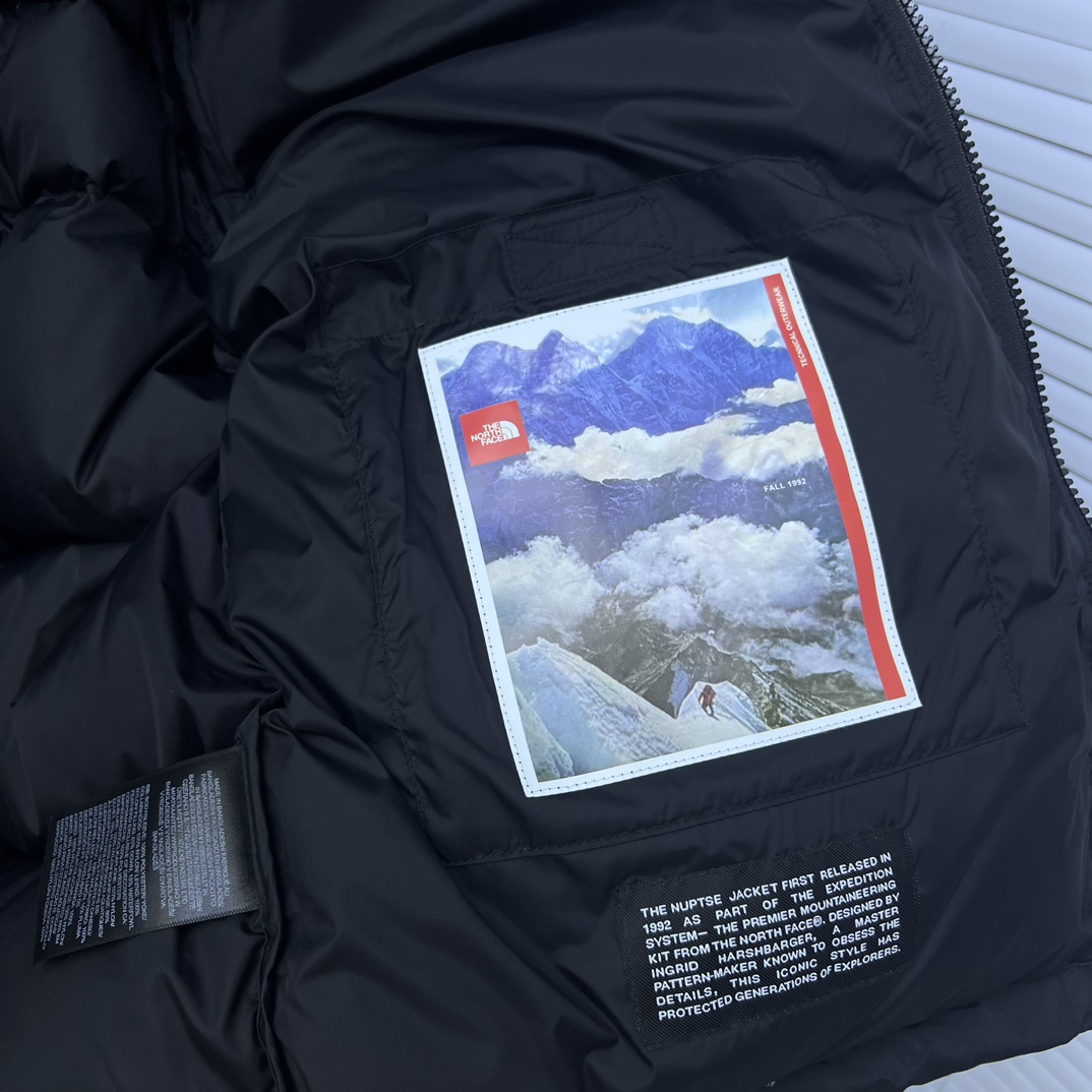 The North Face 1992 Nuptse Cloud Down Jacket Black/White