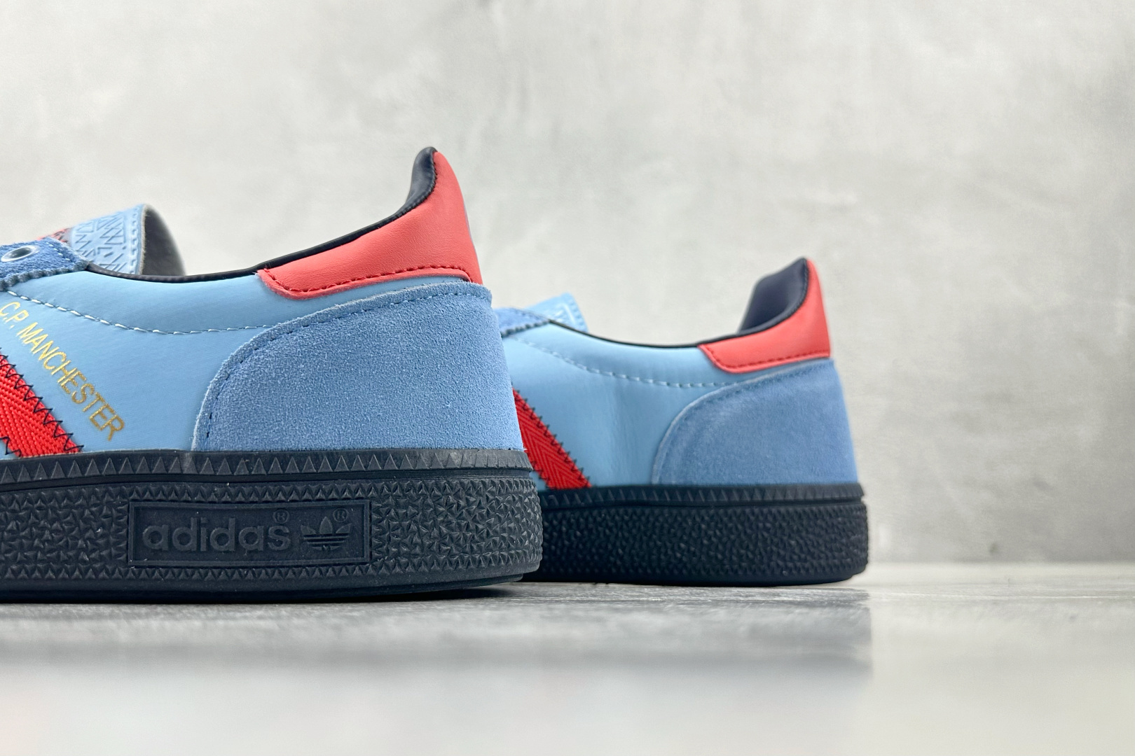 Adidas Spezial Manchester SPZL Sneakers Blue/Red