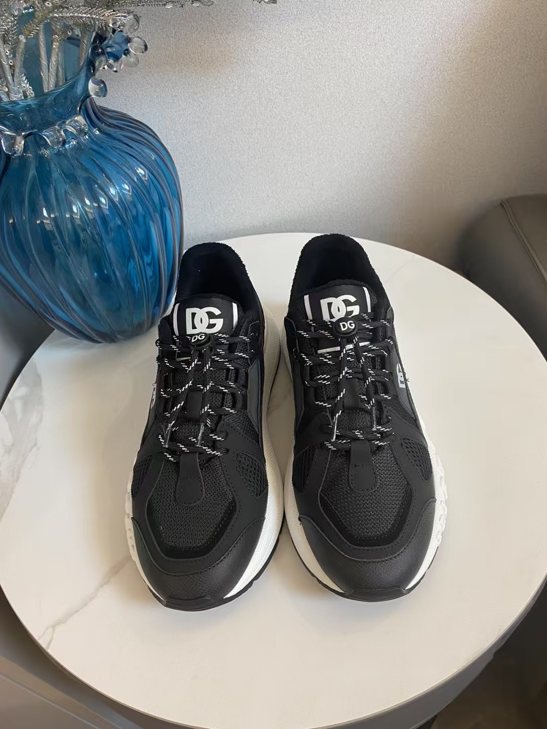 Dolce & Gabbana DG Logo Sneakers Black