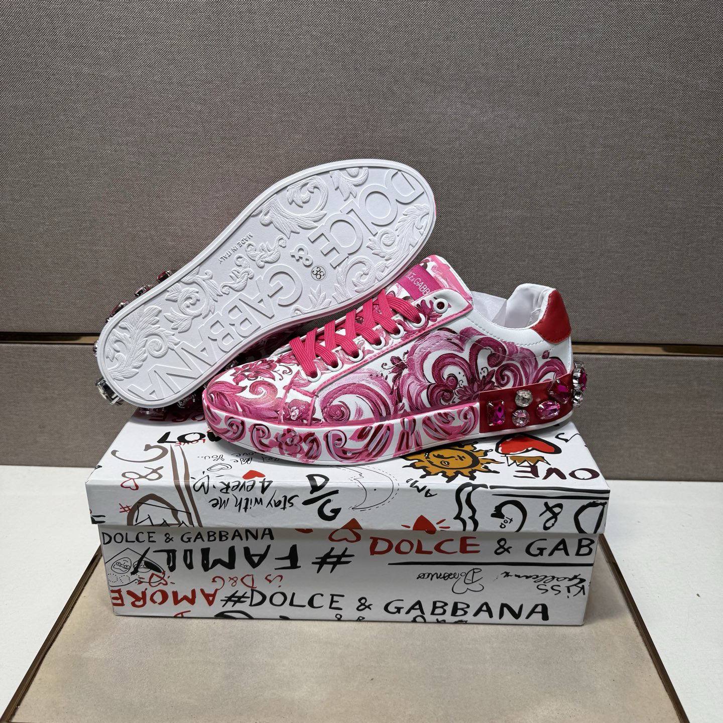 Dolce & Gabbana Baroque Low Sneakers Pink/White