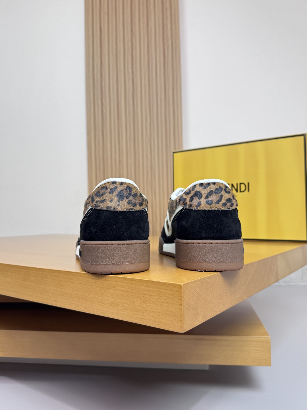 Fendi Leopard Haircalf Sneakers Multicolor