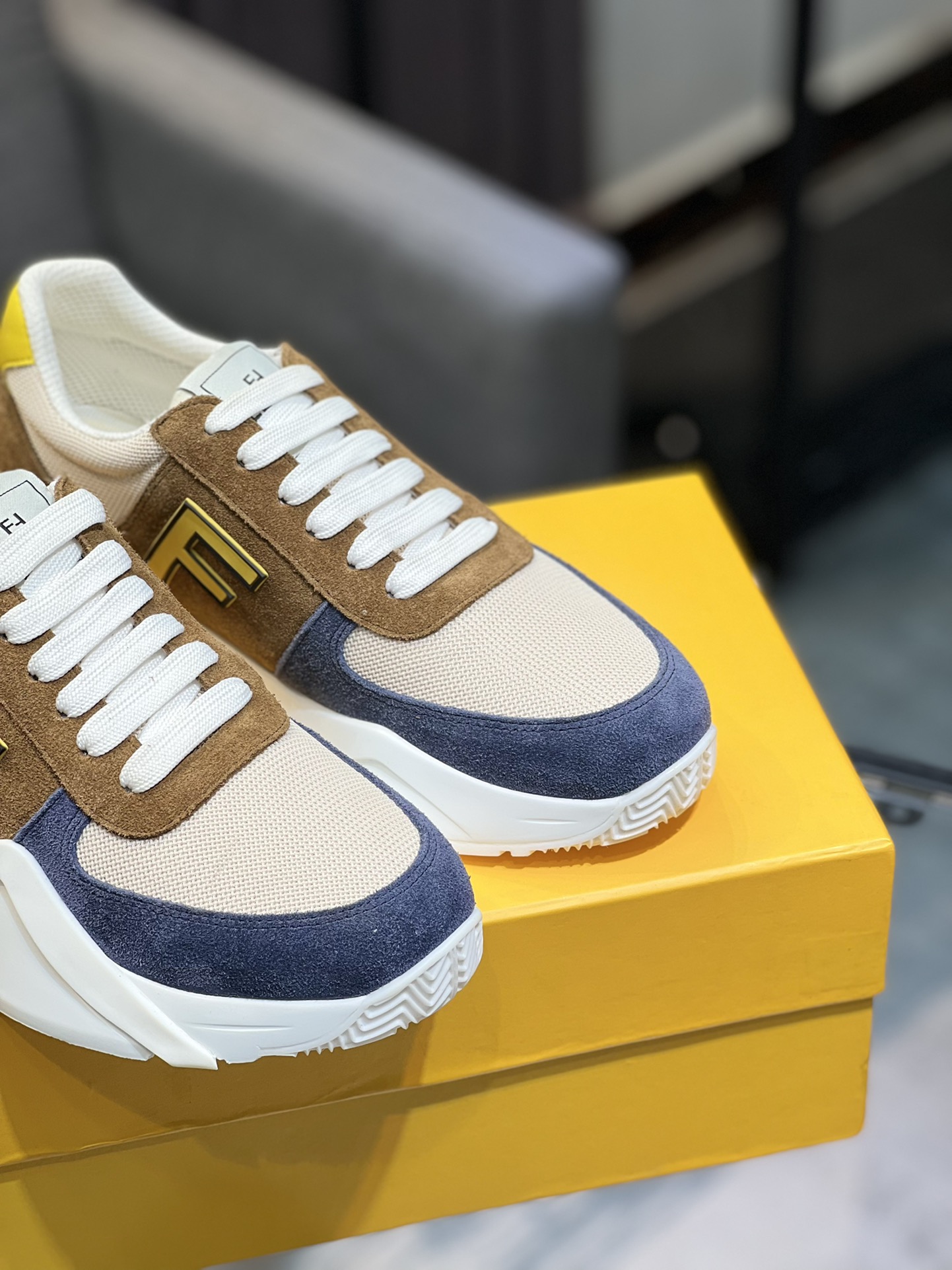 Fendi Chunky Casual Sneakers Multi