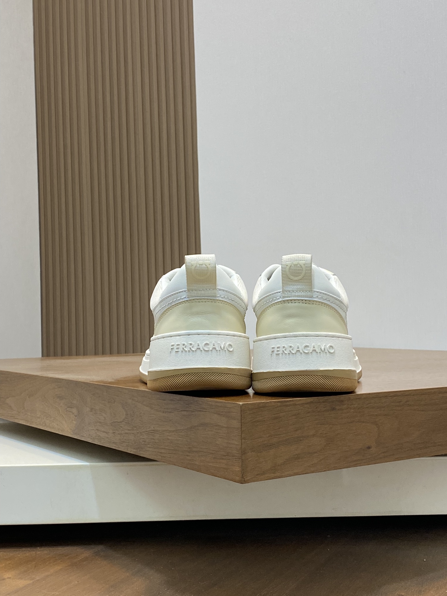 Ferragamo Nappa Leather Low-Top Sneakers White/Beige