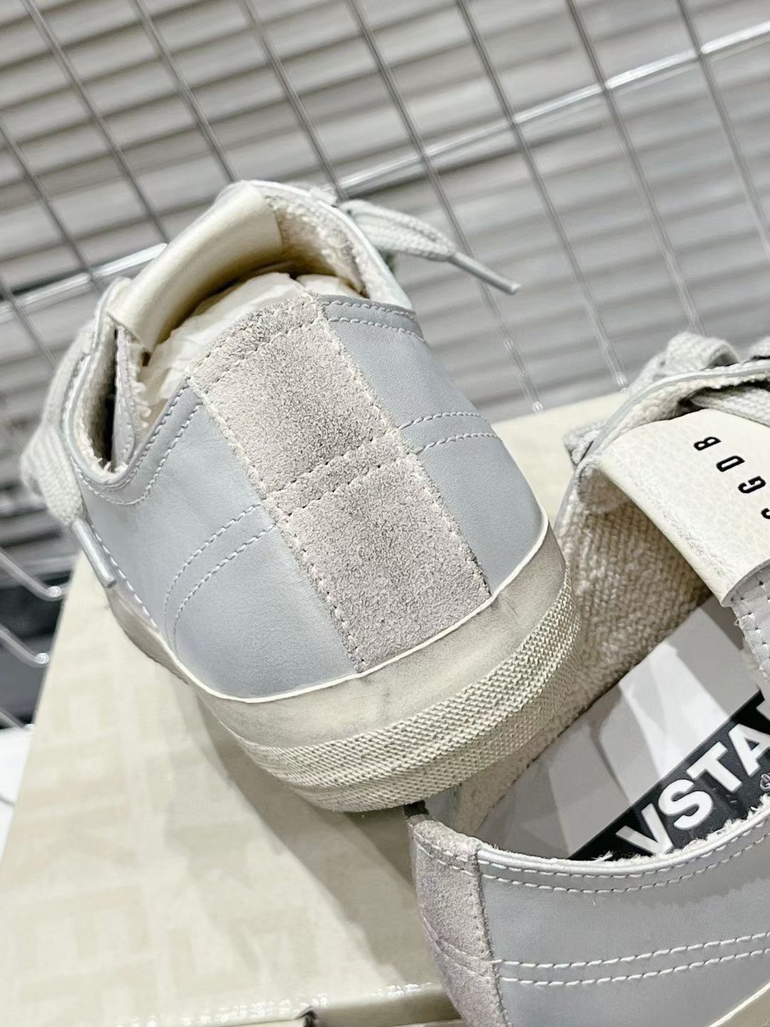 Golden Goose V-Star2 Sneaker Silver