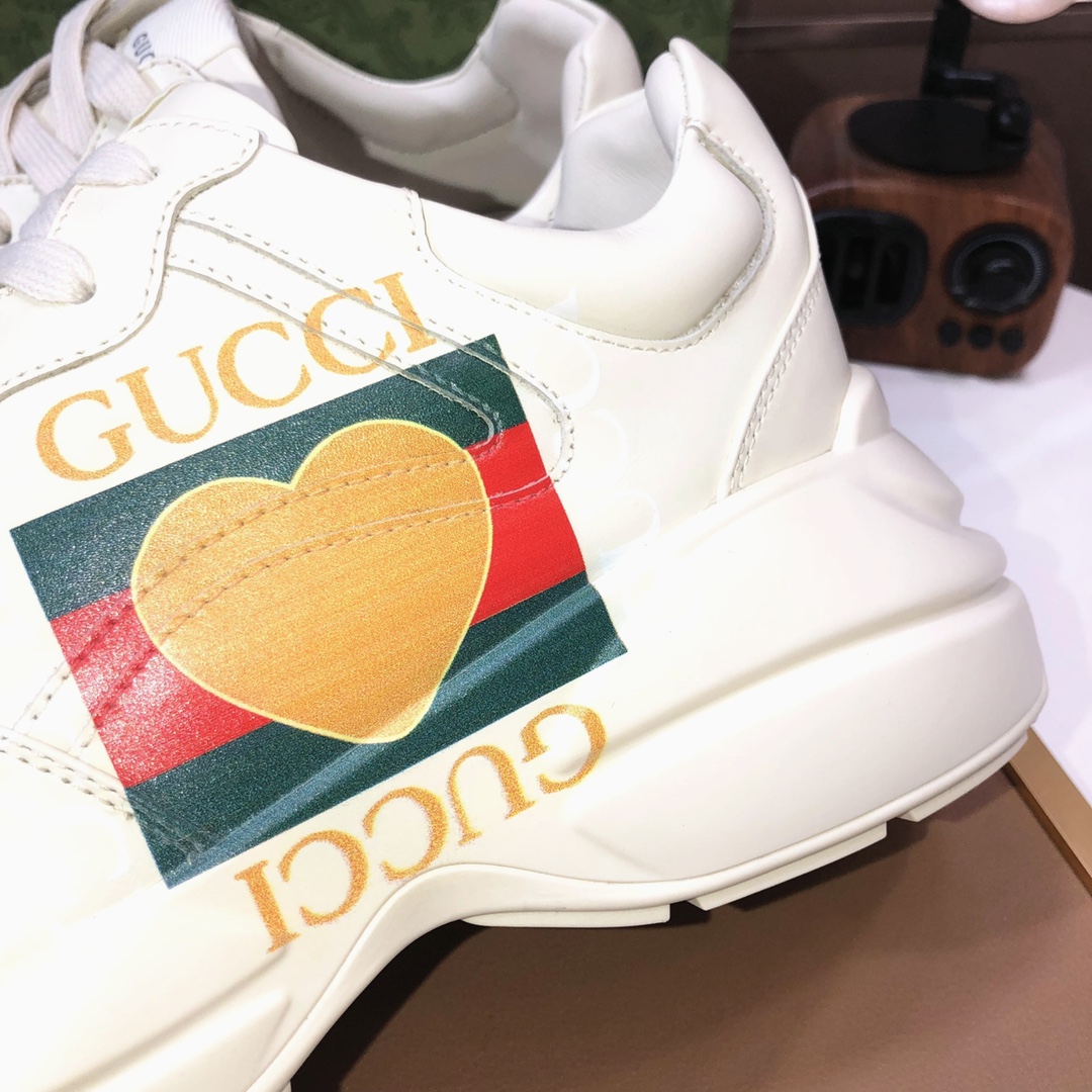 Gucci Heart Logo Dad Sneakers Off-White