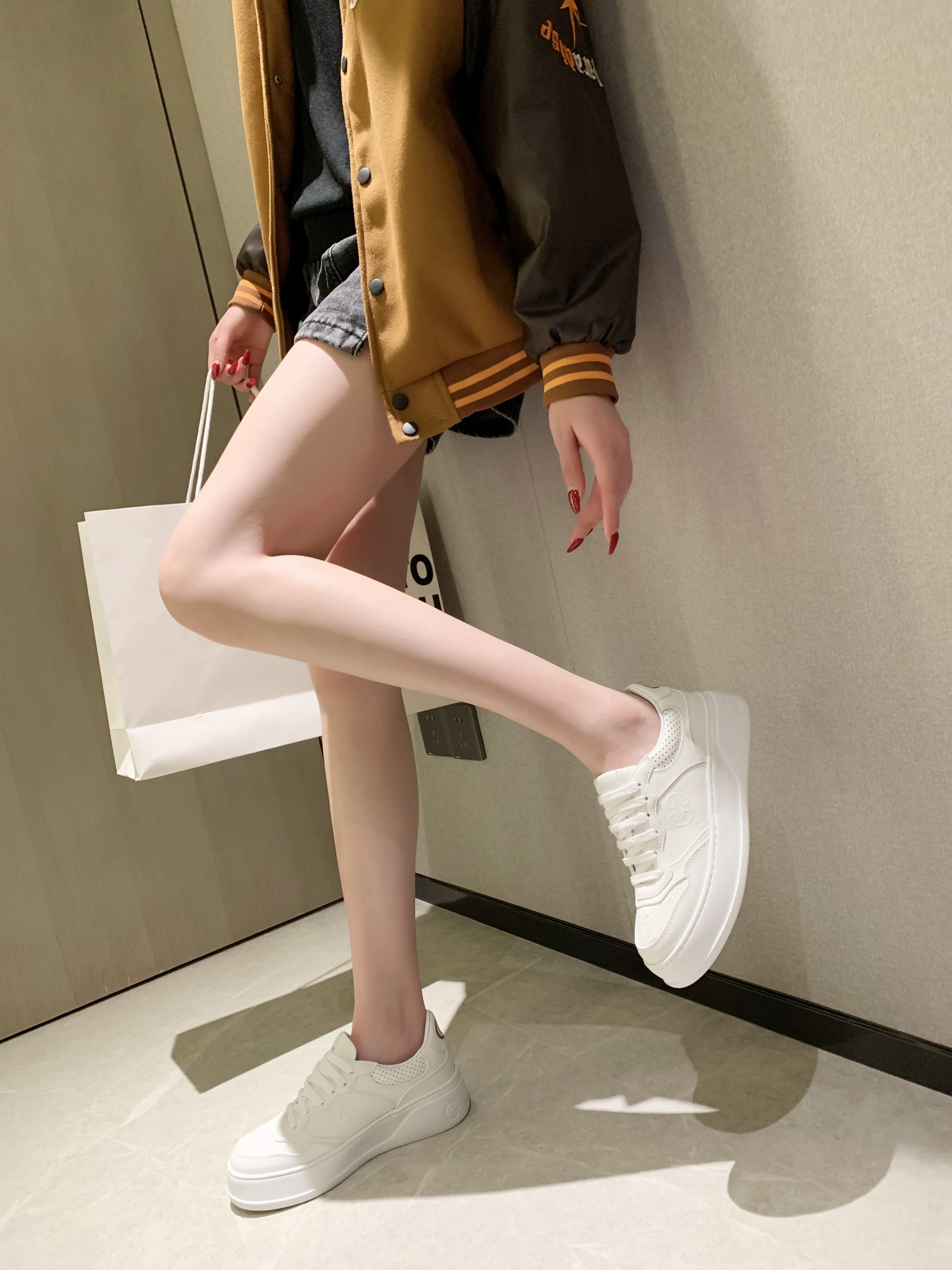 Gucci GG Leather Platform Sneakers White