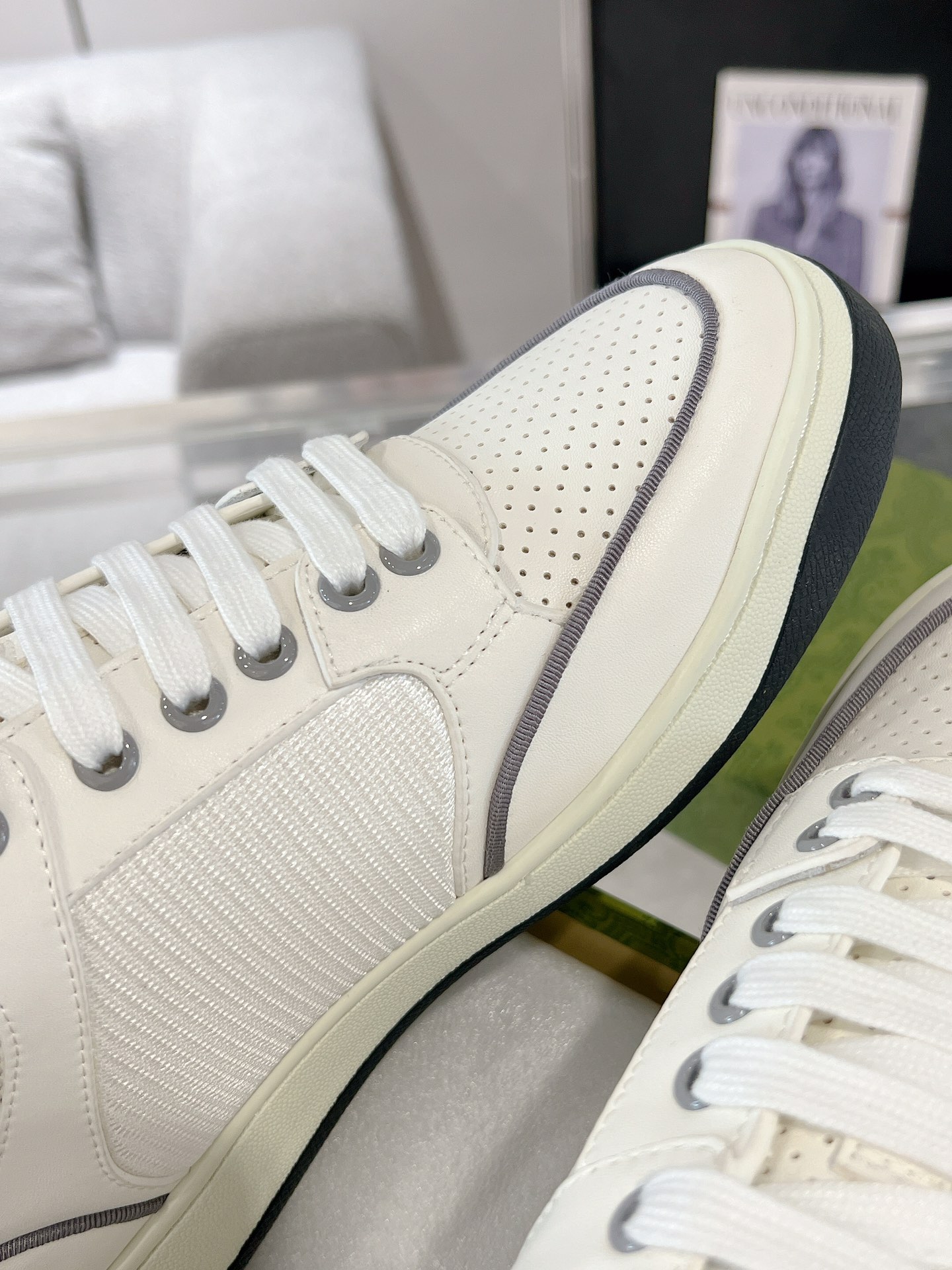 Gucci Interlocking GG Retro Sneakers White/Gray