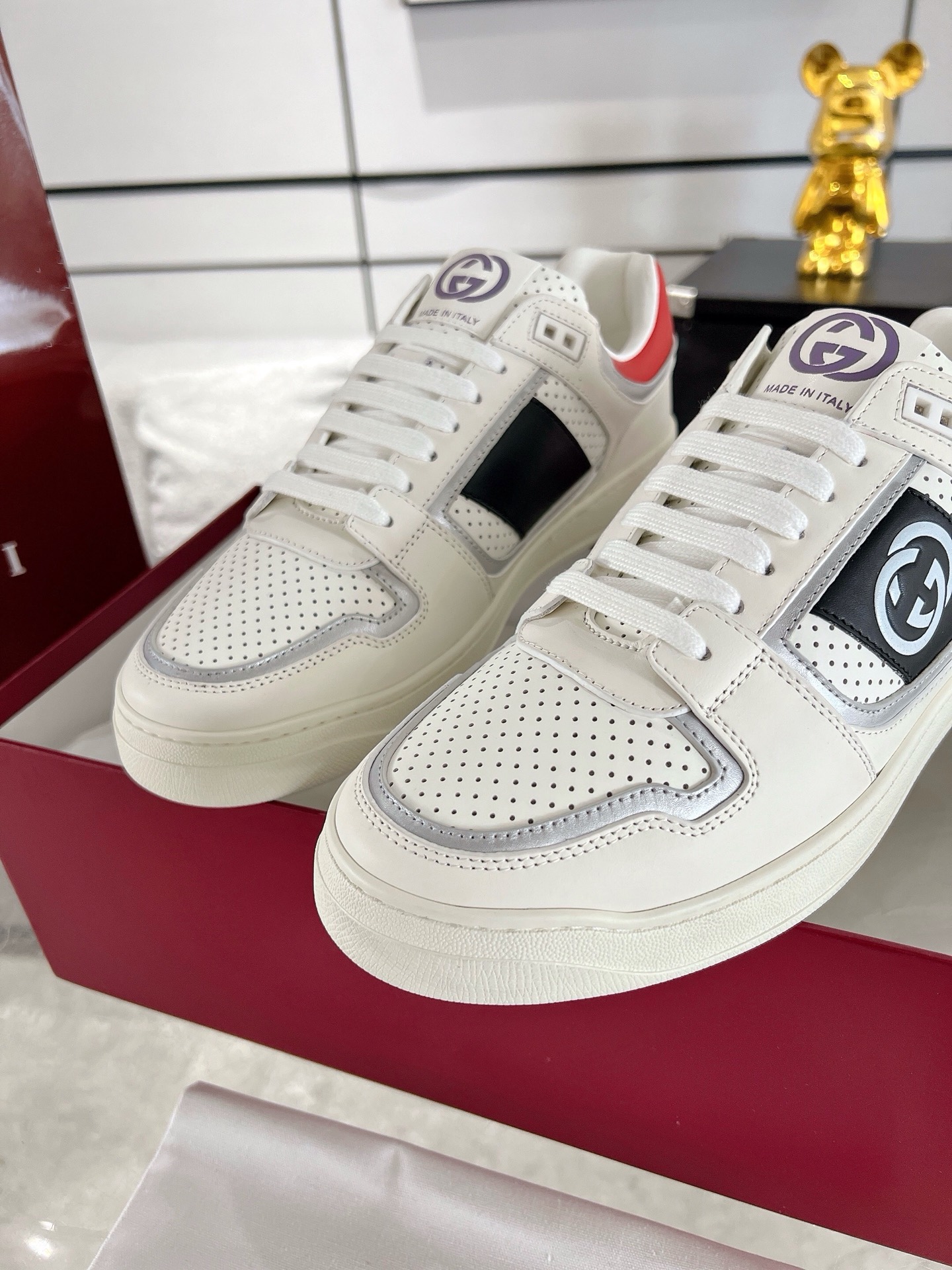 Gucci GG Panel Leather Sneakers White/Red