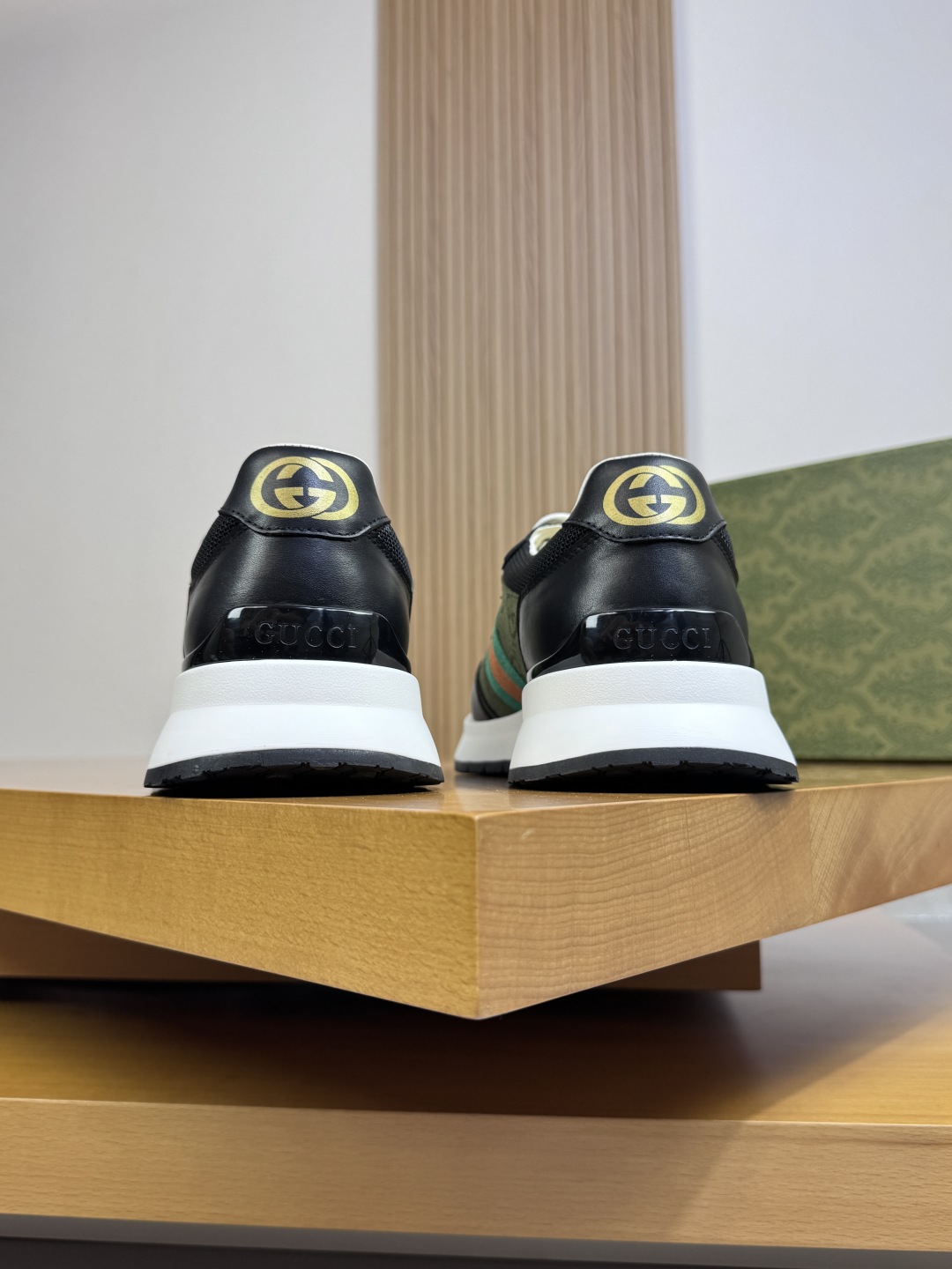 Gucci Web Stripe GG Sneakers Multicolor
