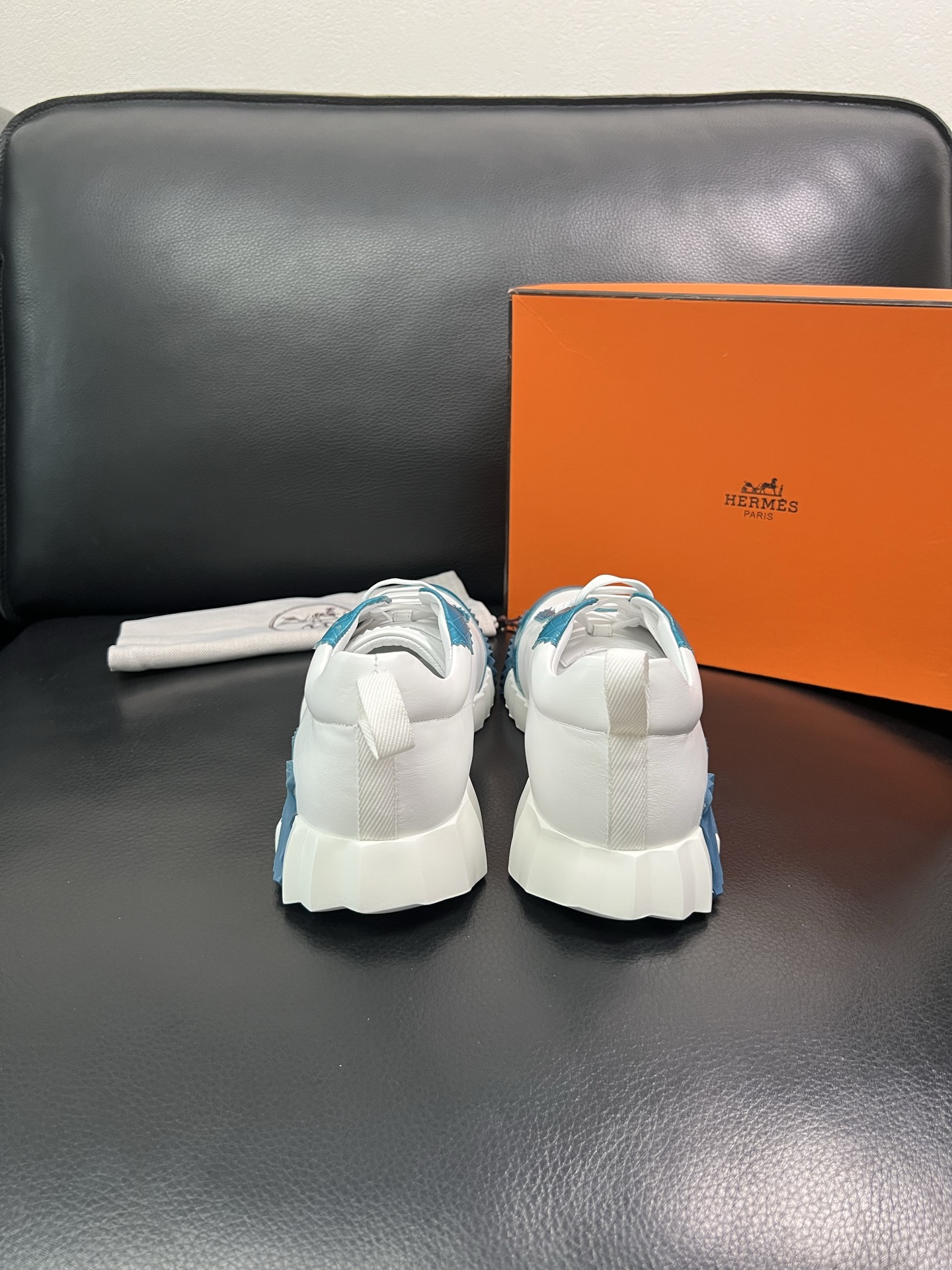 Hermes Leather Low-Top Sneakers Blue