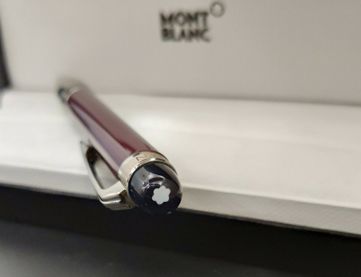 Montblanc Starwalker Ballpoint Pen Burgundy