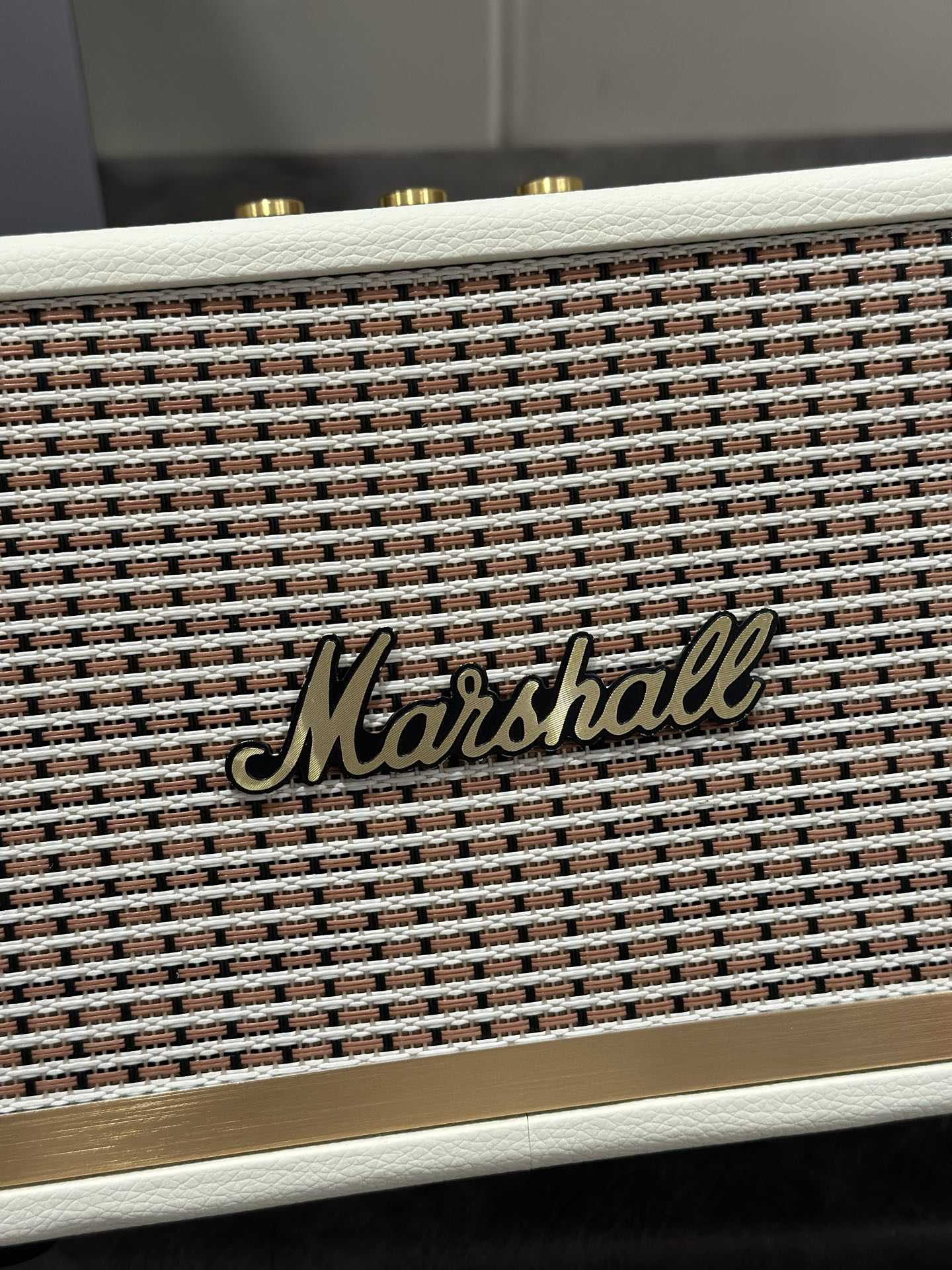 Marshall Portable BT Speaker White
