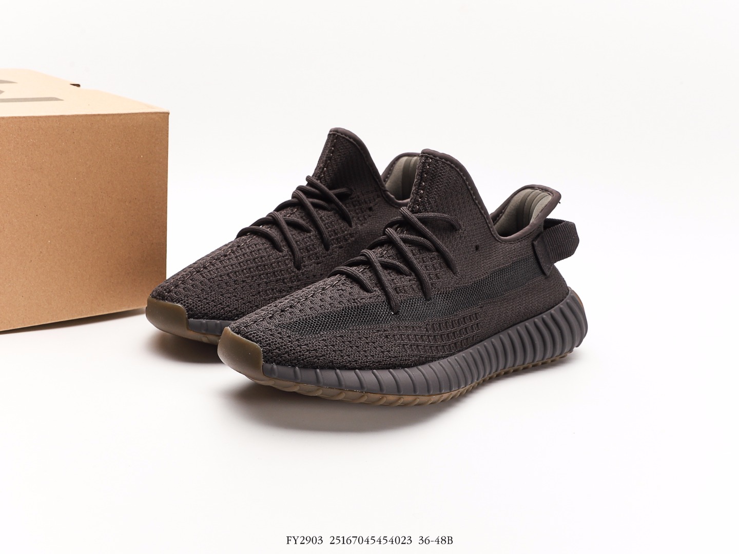 Adidas Yeezy Boost 350 V2 Cinder Black