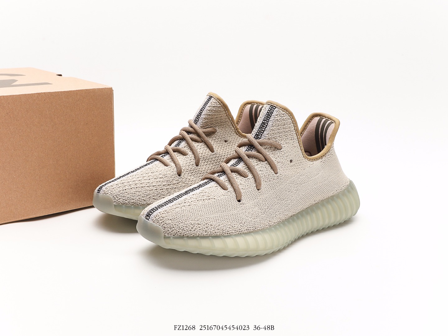 Adidas Yeezy Boost 350 V2 Knit Sneakers Beige/Green