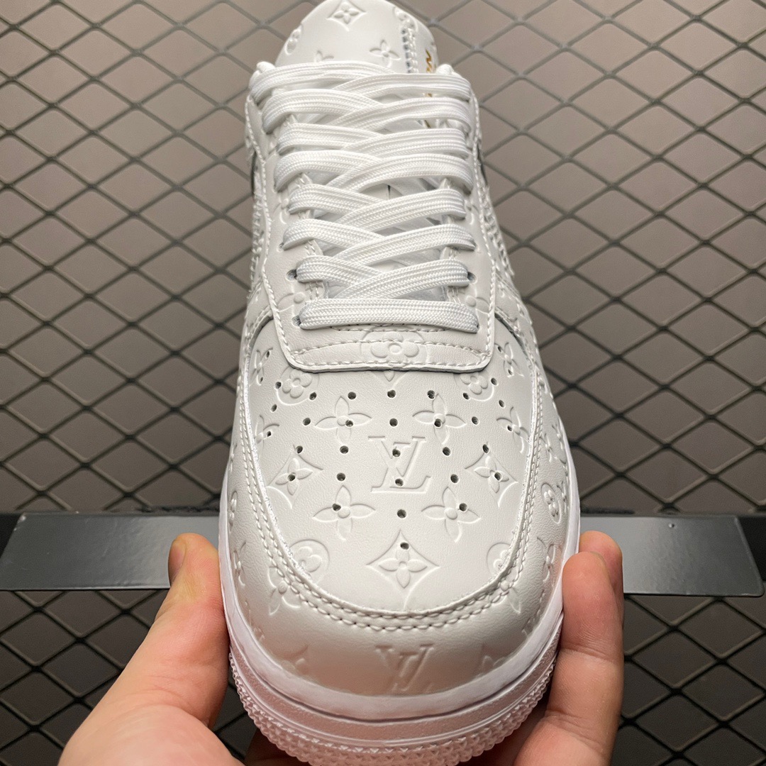 Louis Vuitton x Nike Air Force 1 Low Sneakers White