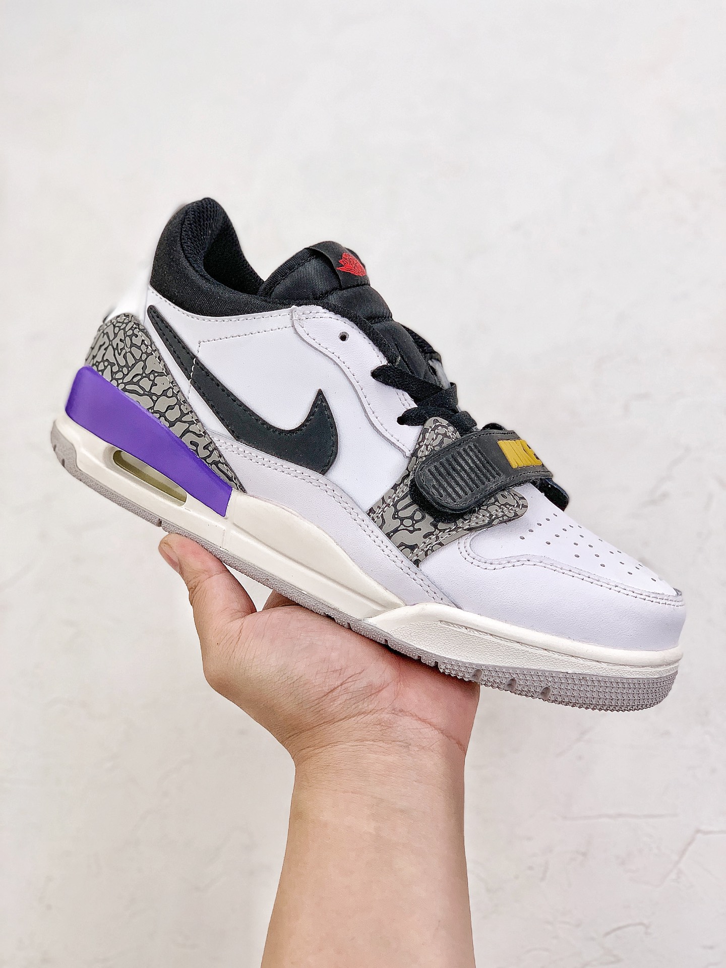 Nike Air Legacy 312 Low Sneakers White/Black/Purple