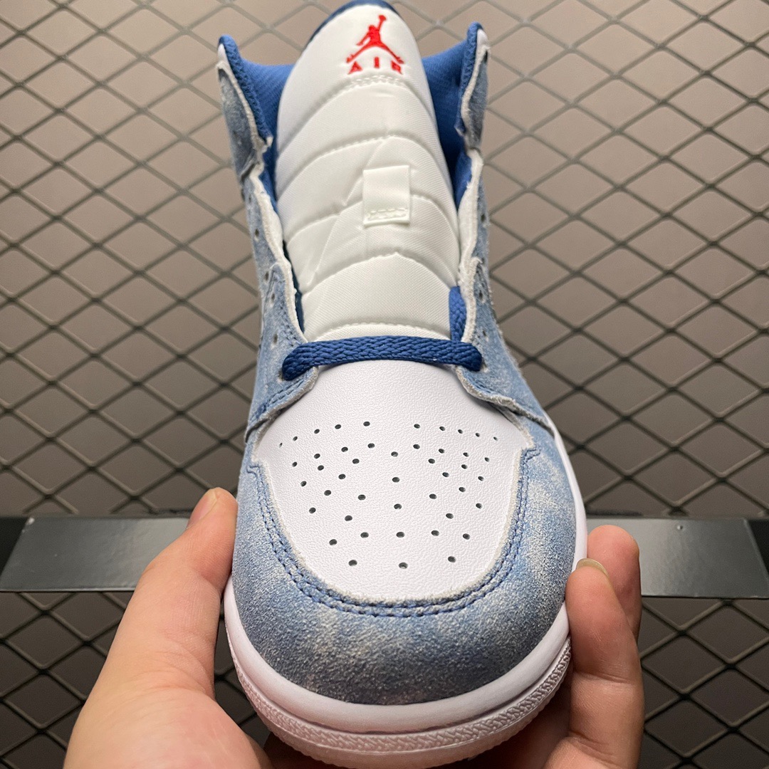 Jordan Air Jordan 1 Mid DN3706-401 Blue
