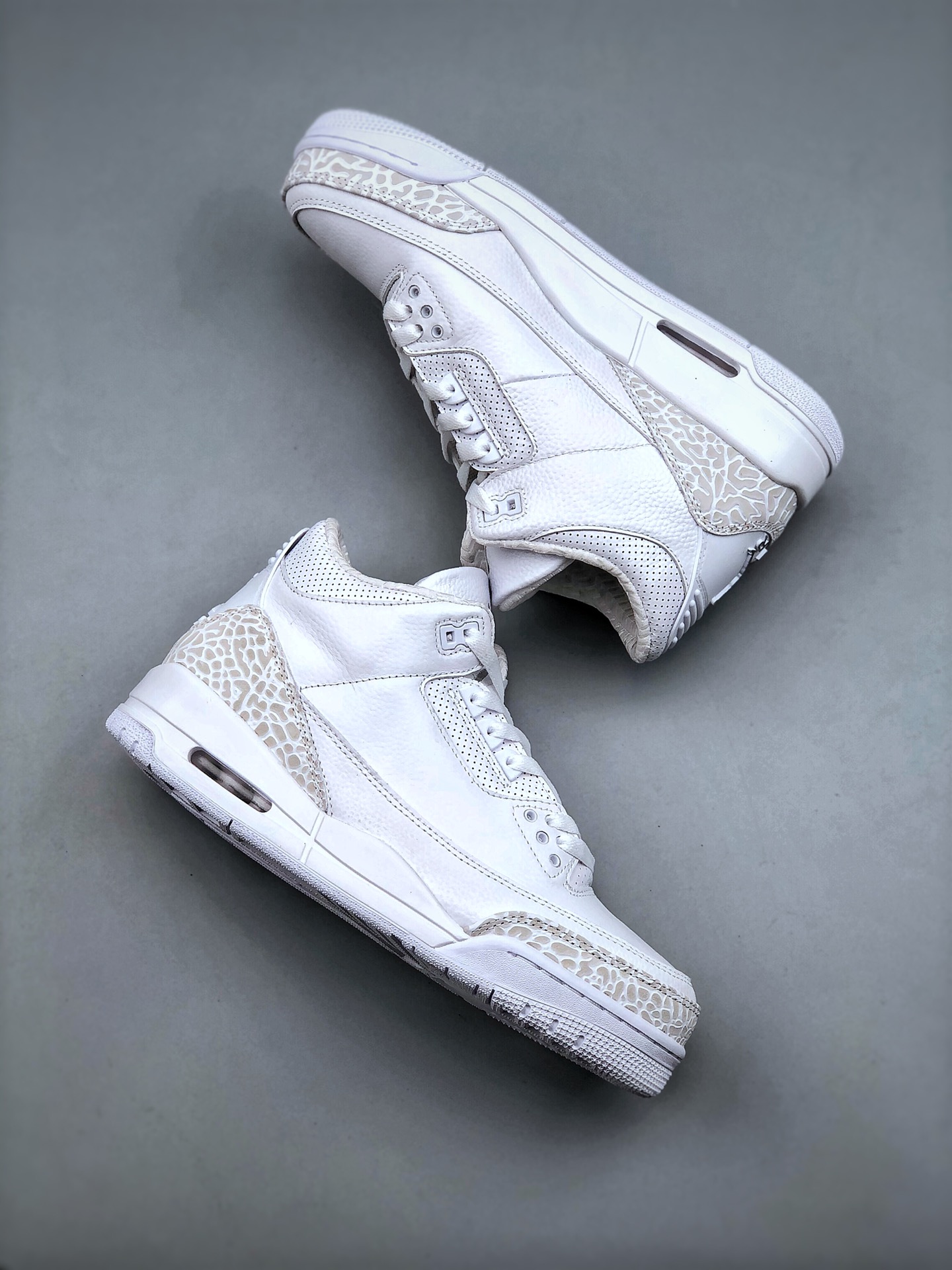 Jordan 3 Retro Pure White Leather Sneakers White