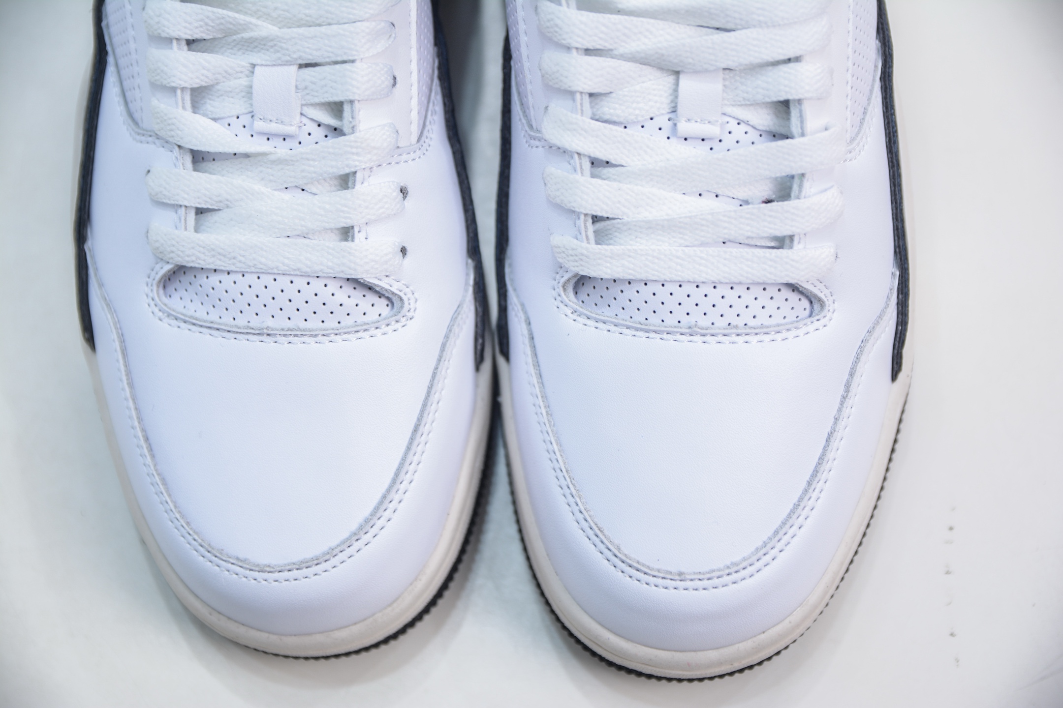 Jordan Flight Court Low Retro Sneaker Black/White