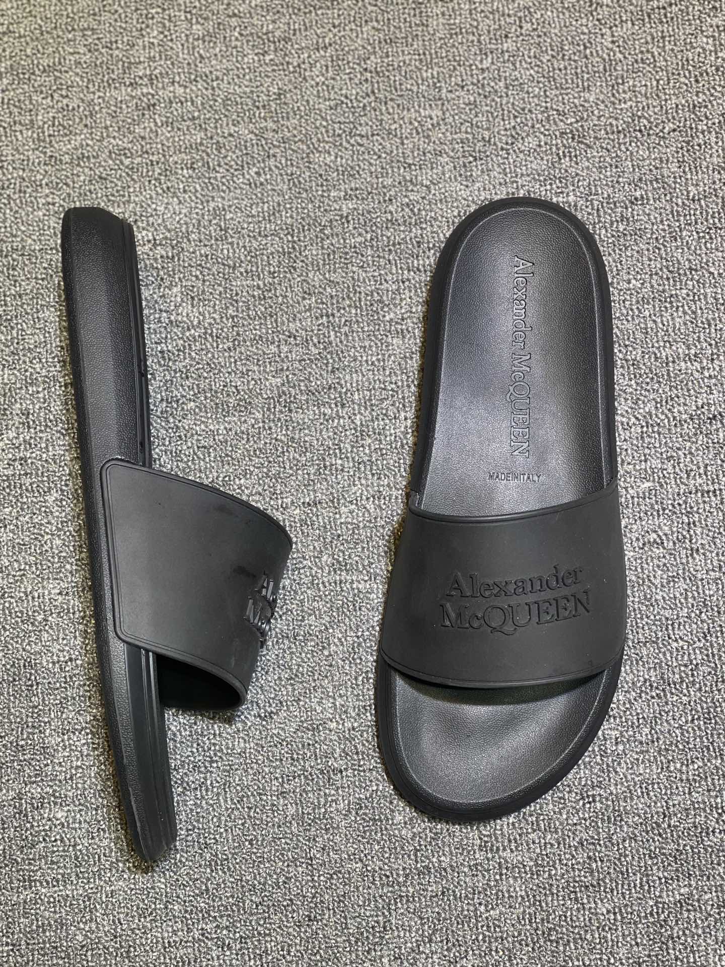 Alexander McQueen Logo Slide Sandals Black