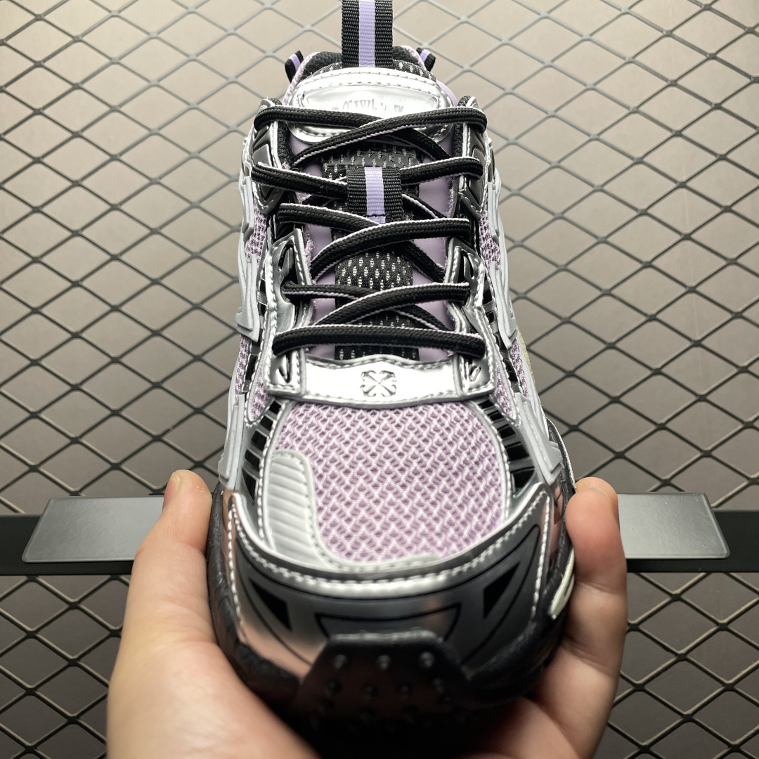 Off-White Retro Low-Top Sneakers Purple