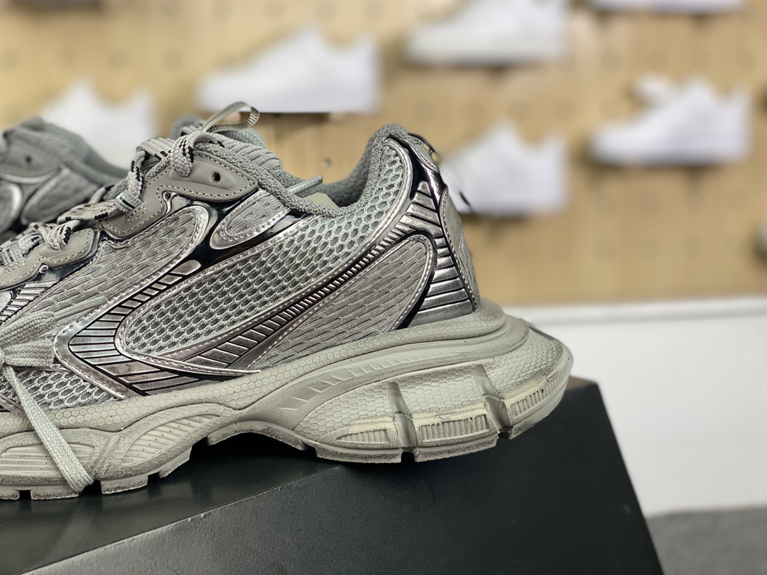 Balenciaga 3XL Chunky Runner Sneakers Silver Grey