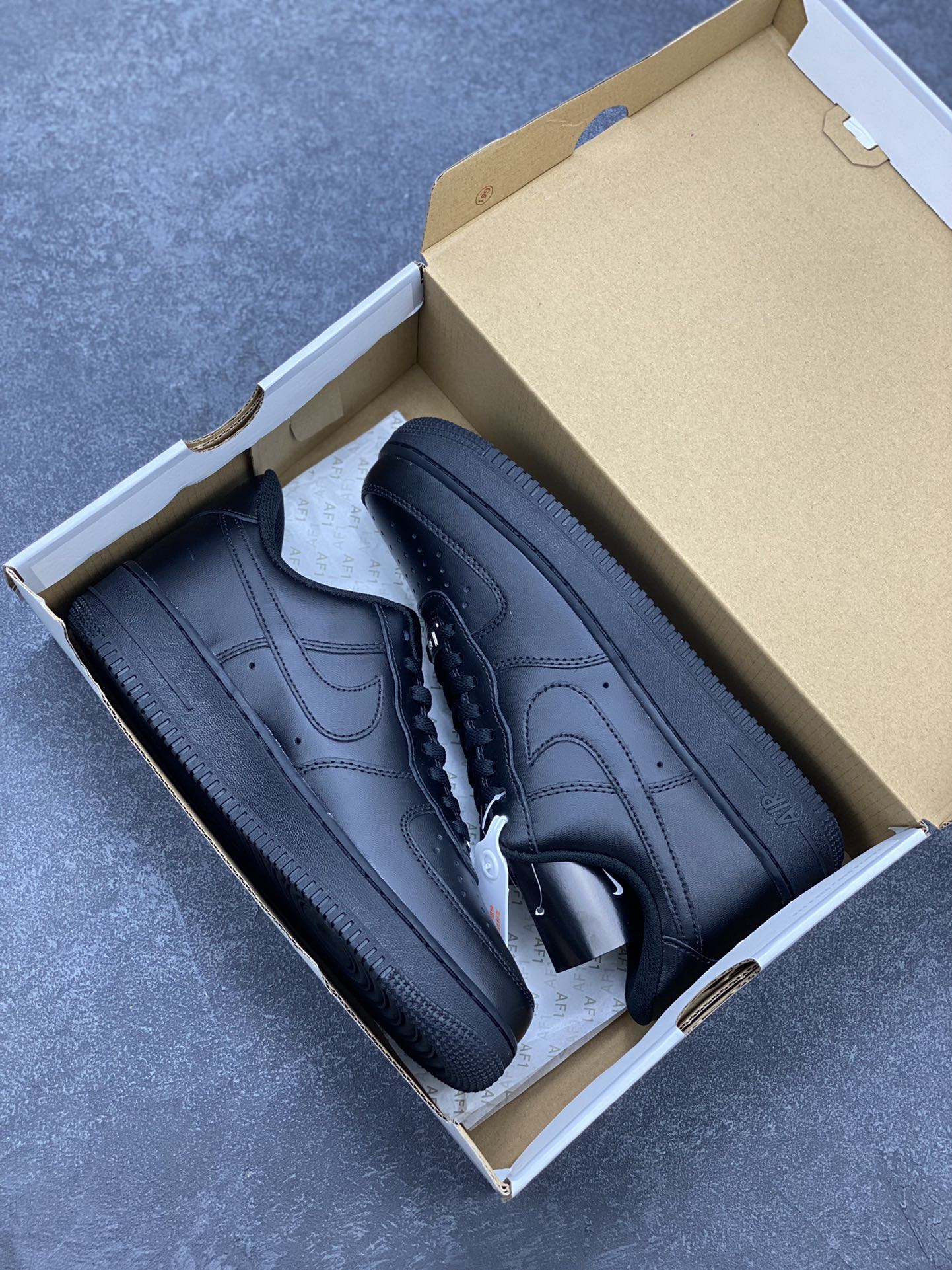 Nike Air Force 1 '07 Low CW2288-001 Black