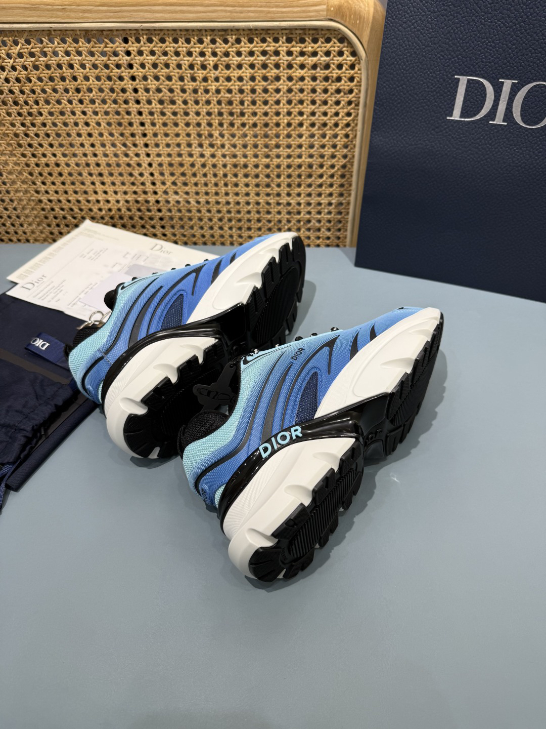Dior B44 Blade Chunky Runner Sky Blue