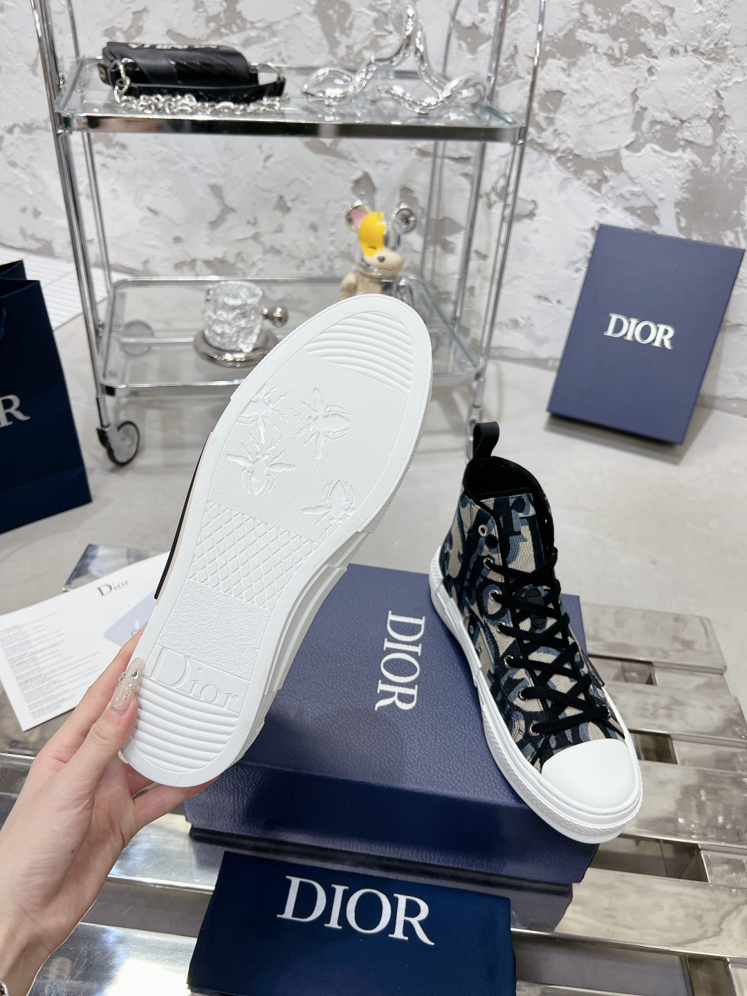 Dior B23 Oblique High-Top Sneakers Multicolor