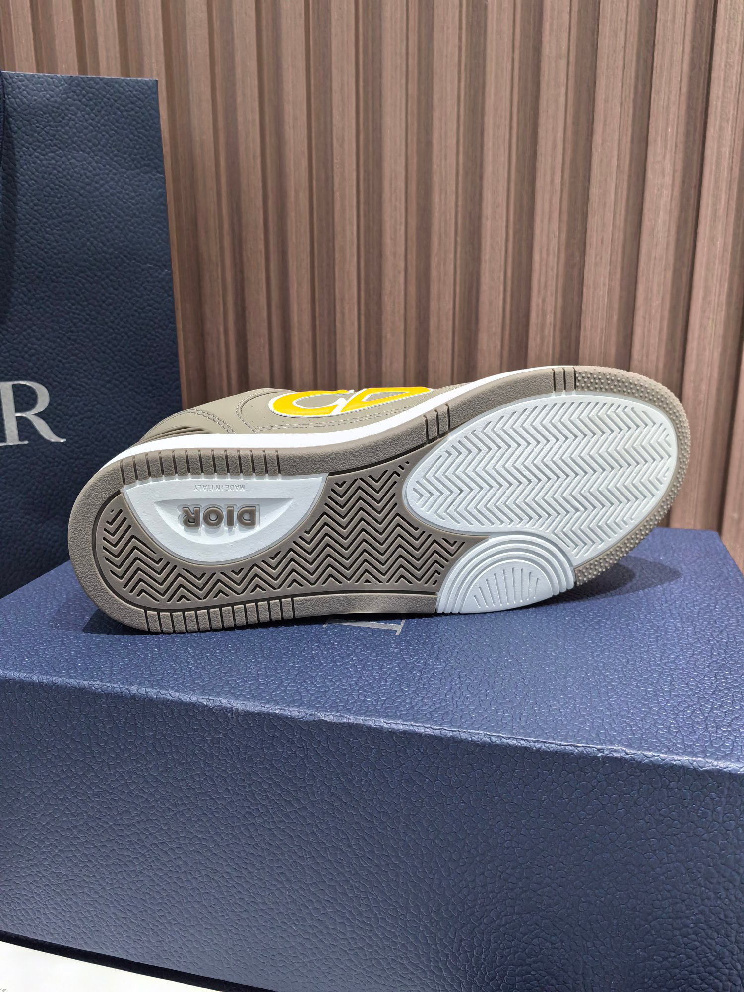 Dior B57 x Stone Island Low Sneakers Grey/Yellow