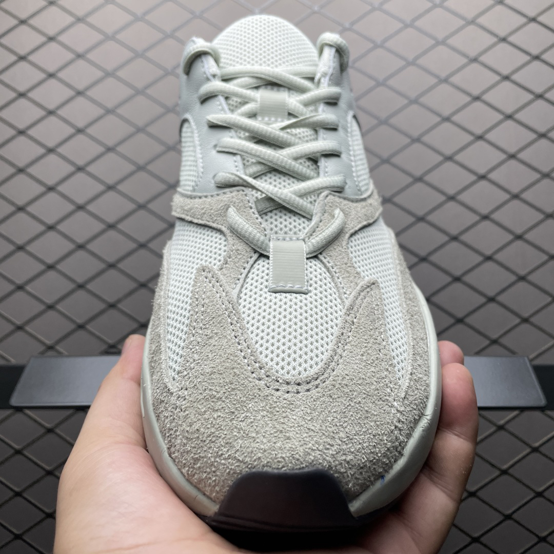 Adidas Yeezy 700 EG7487 Sneaker Grey