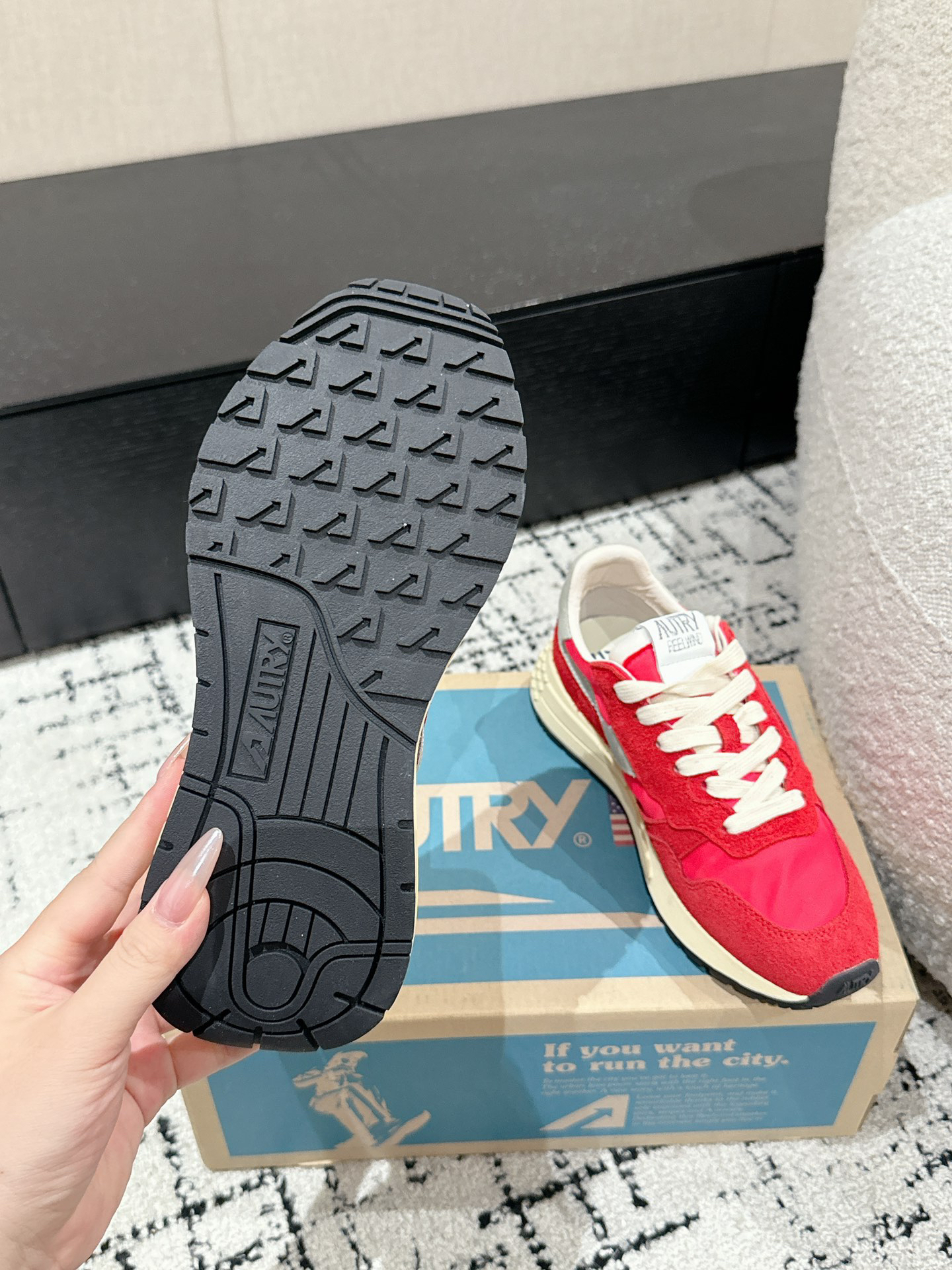 Autry Reelwind Retro Sneakers Red