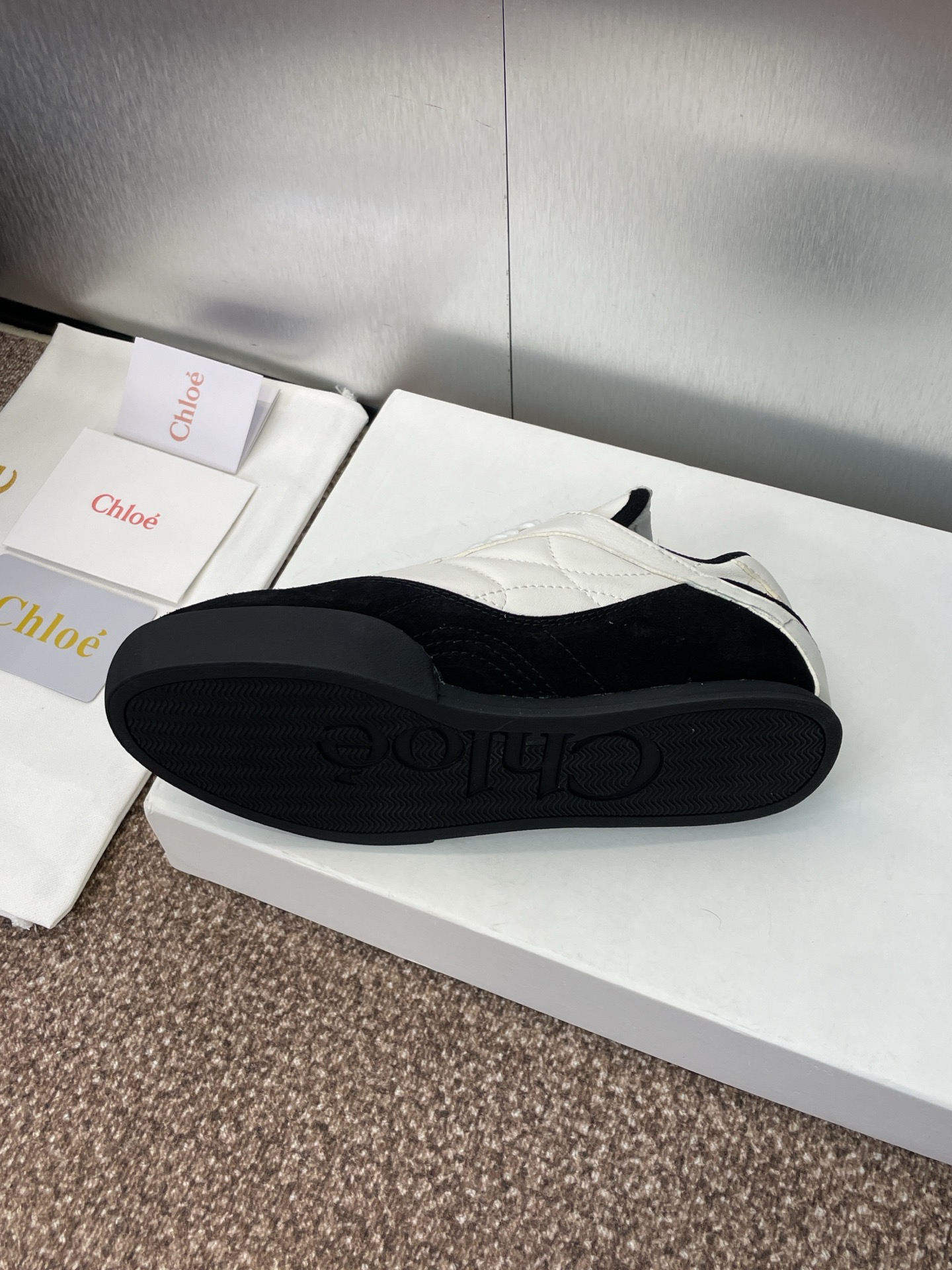 Chloe Runway Low-Top Trainers White/Black