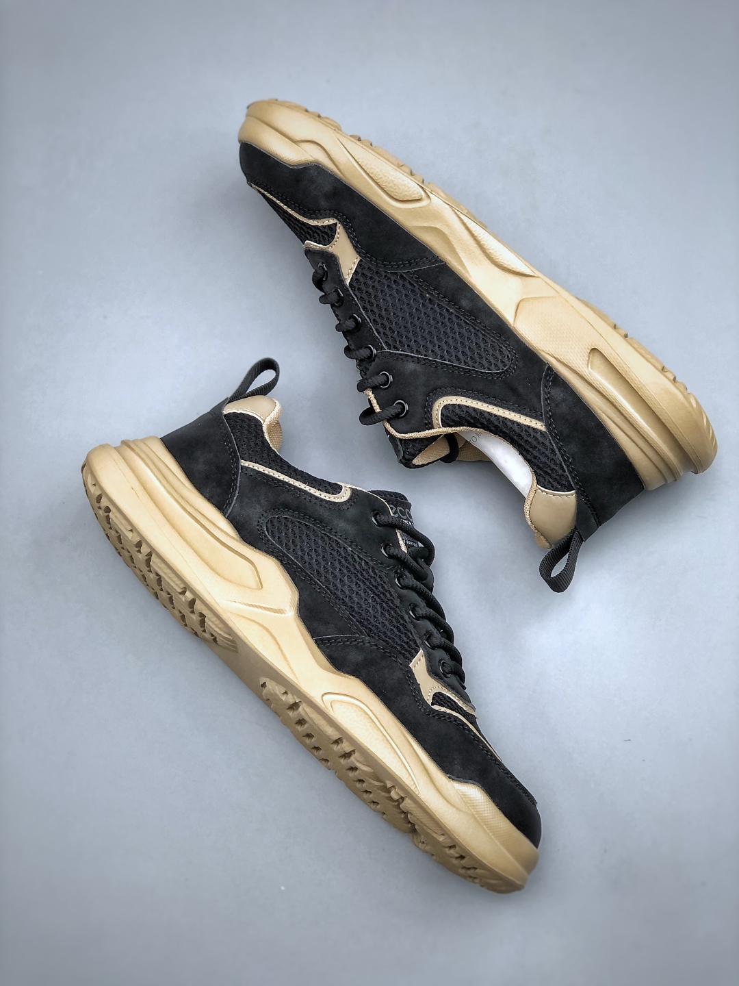 ECCO BIOM Breathable Sneakers Black/Beige