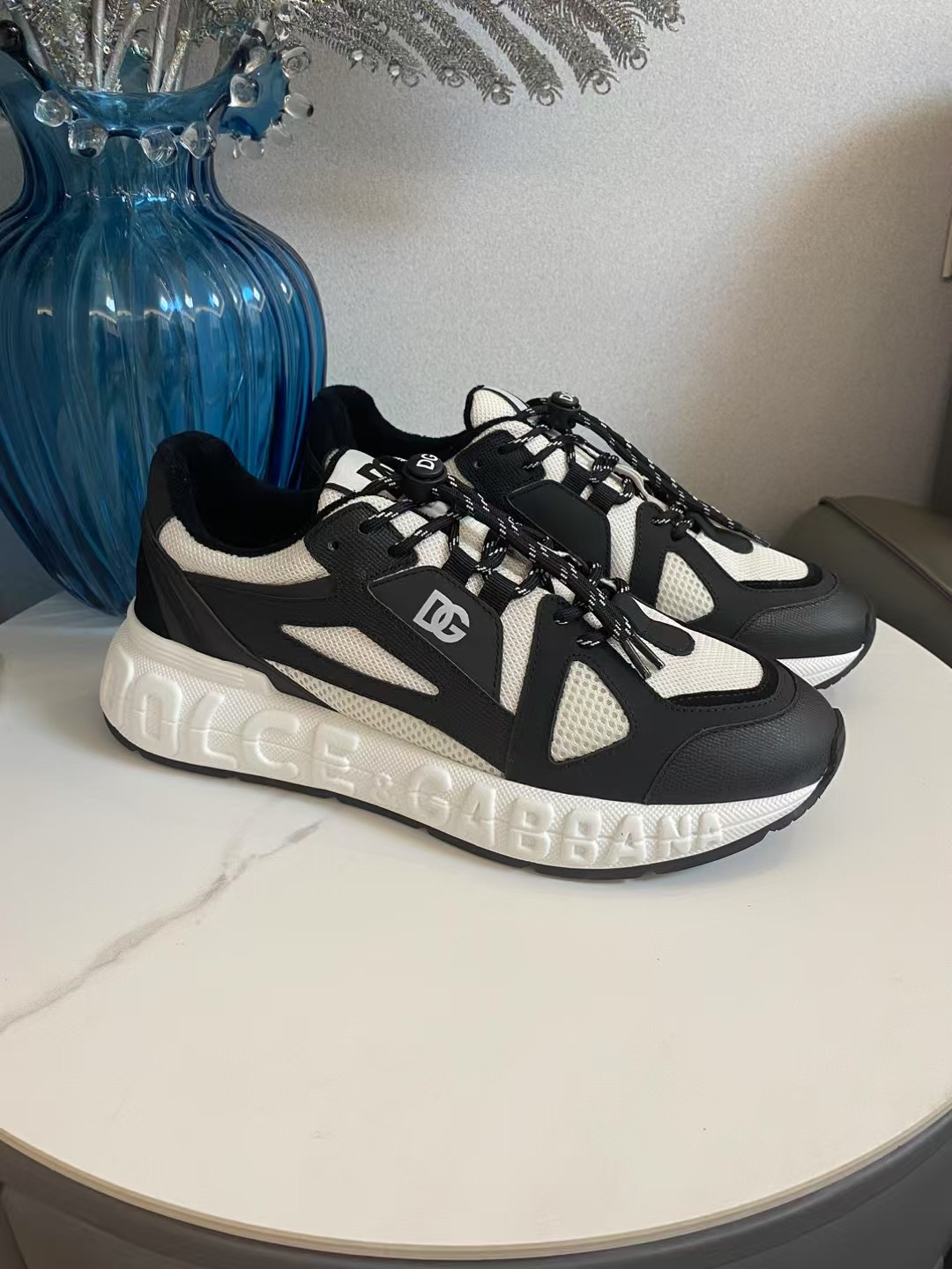 Dolce & Gabbana Mesh Sneakers Black/White