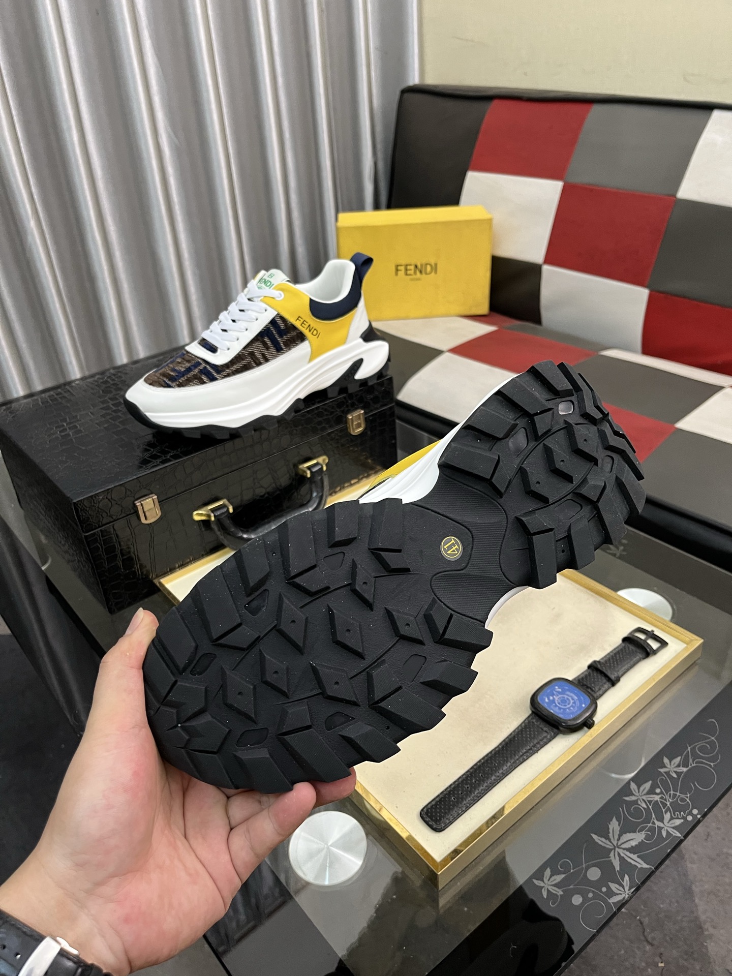 Fendi Leather Low-Top Sneakers Multicolor